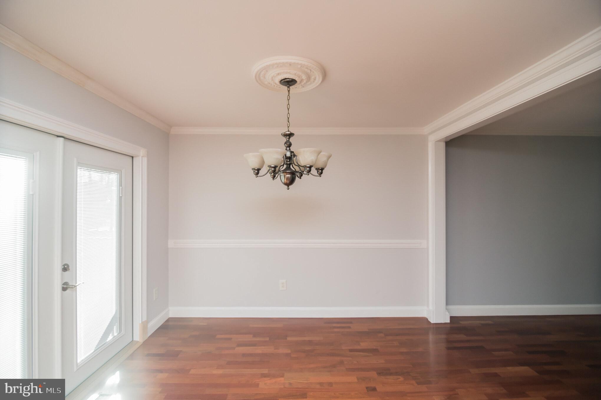 FAIR LAKES CROSSING - Residential Lease