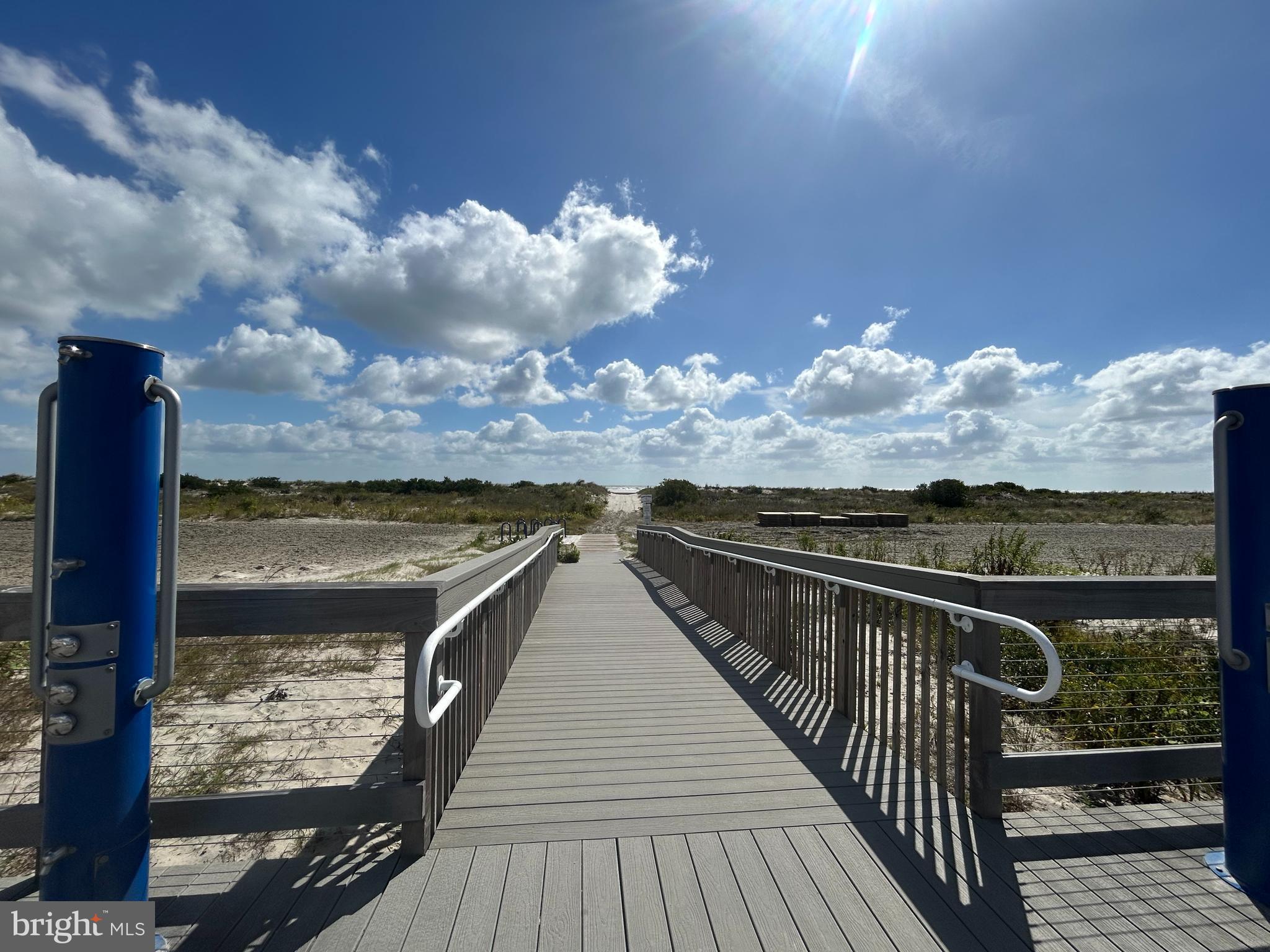 427 E MONTEREY AVENUE