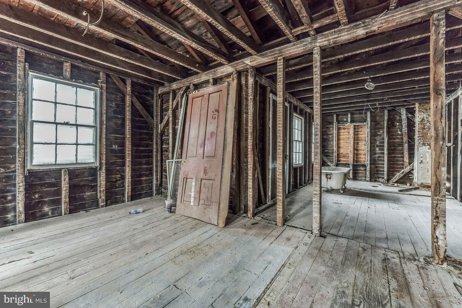 MINERSVILLE - Residential