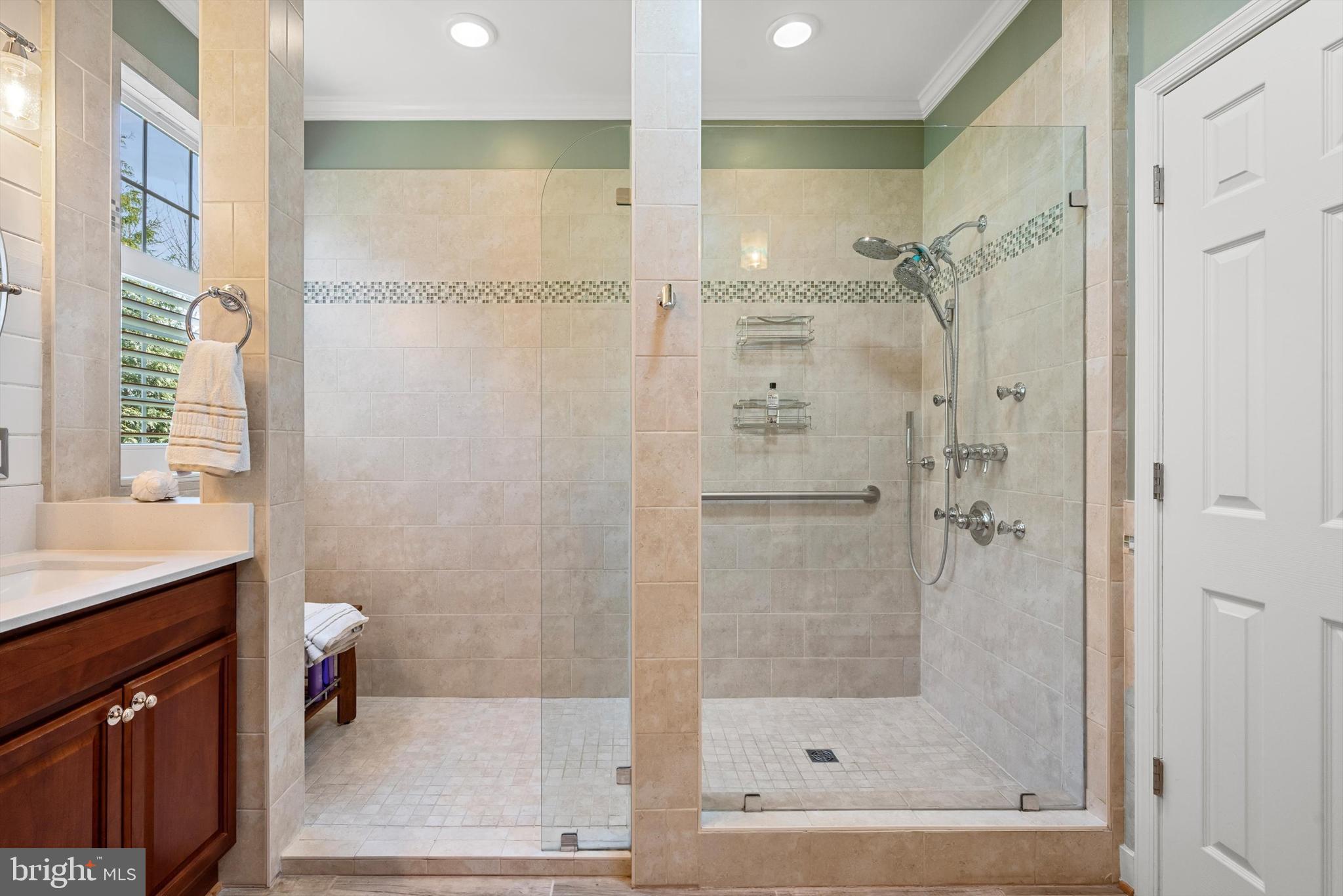 CEDAR MEADOWS - Residential