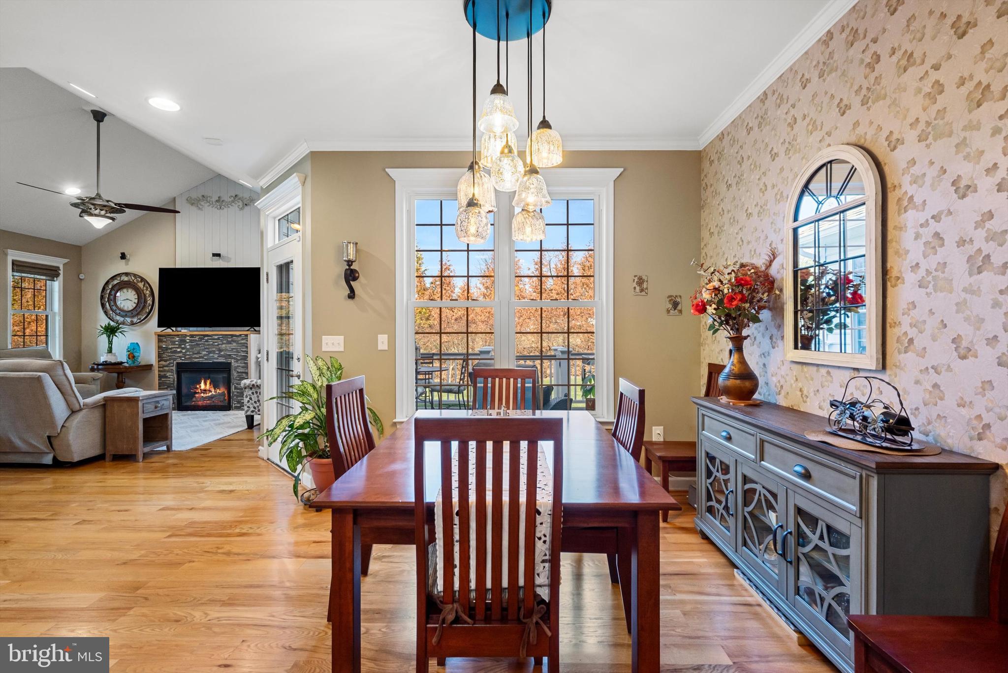 CEDAR MEADOWS - Residential