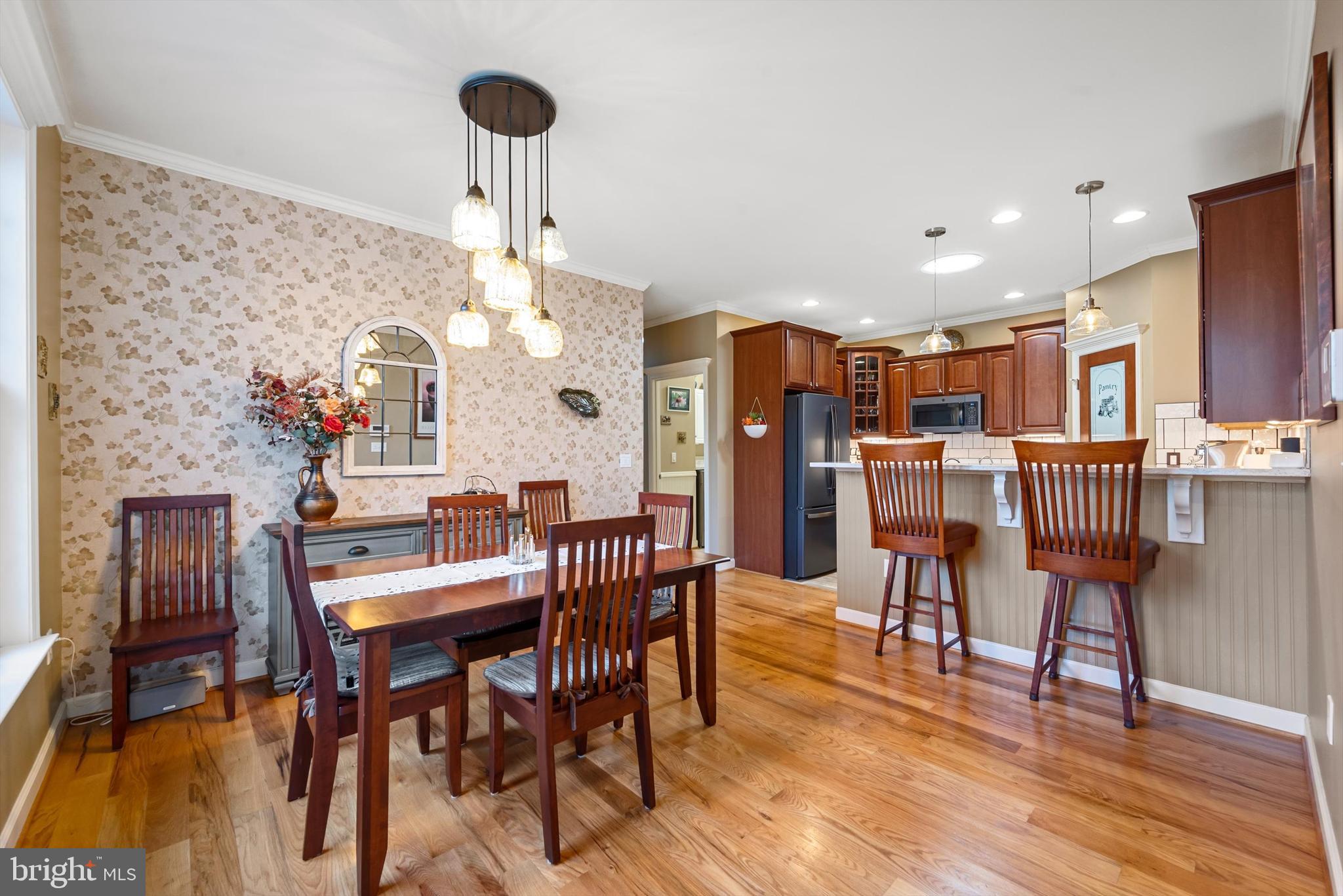 CEDAR MEADOWS - Residential