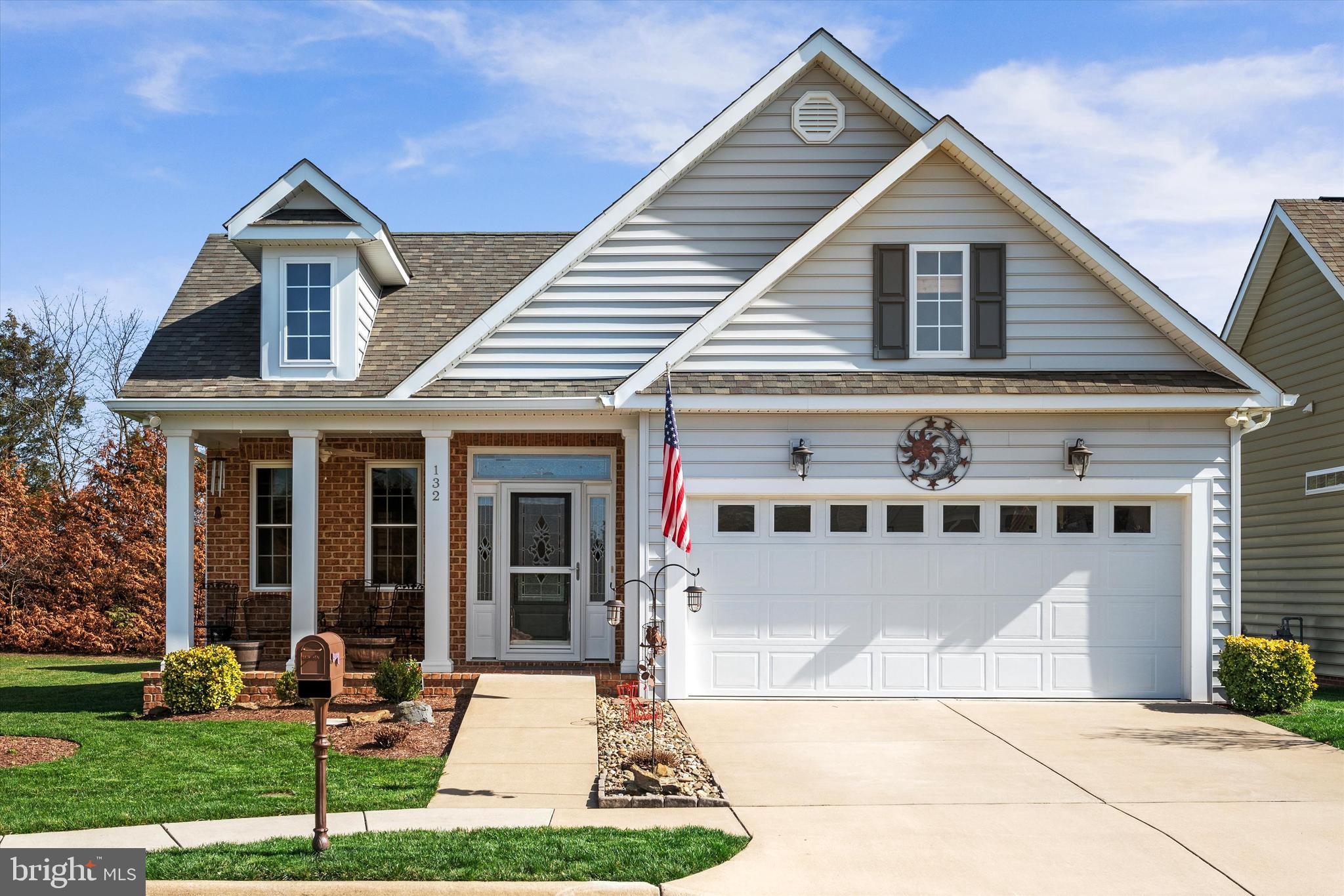 CEDAR MEADOWS - Residential