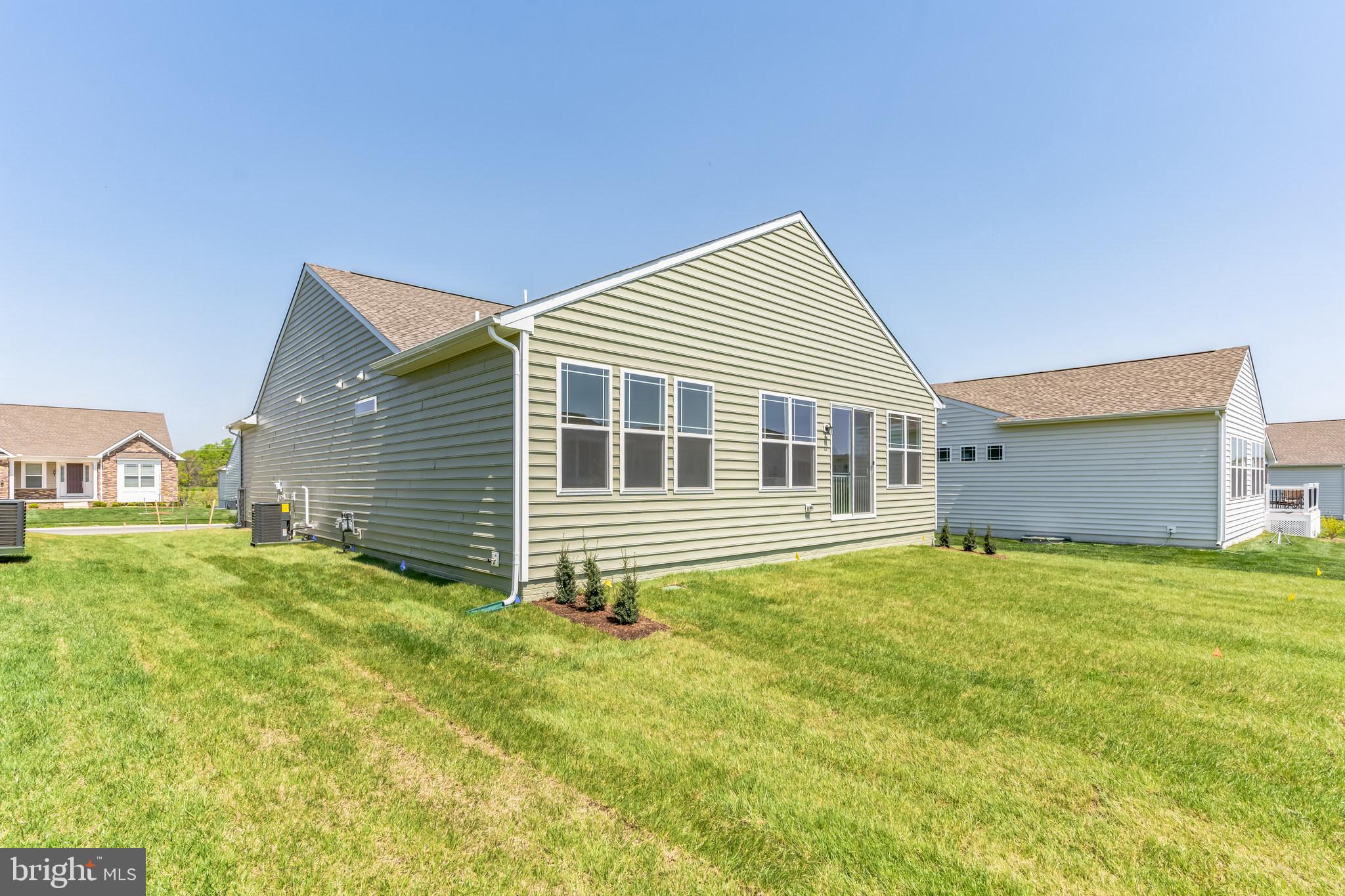 FOUR SEASONS AT BAYMONT FARMS - Residential