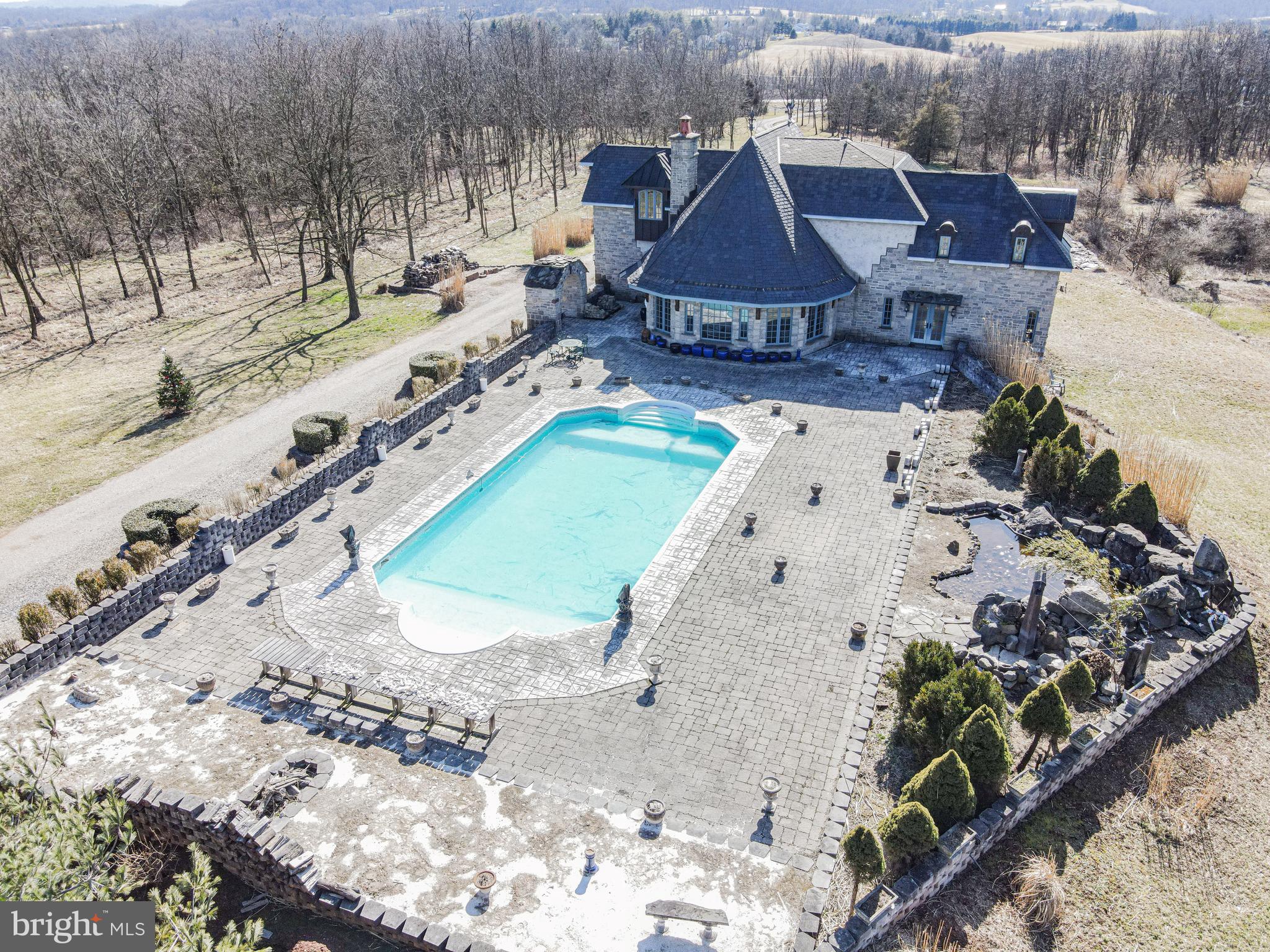 3215 LEWISBERRY ROAD