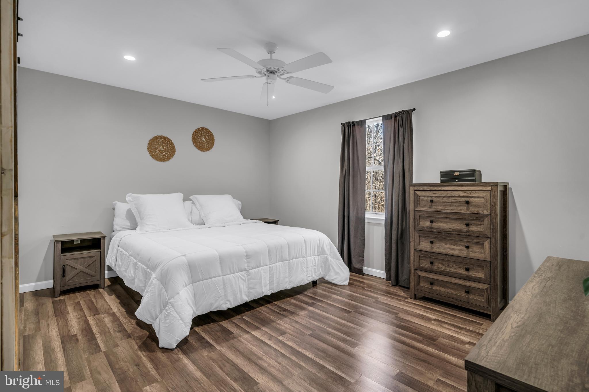 BROOKESIDE - Residential