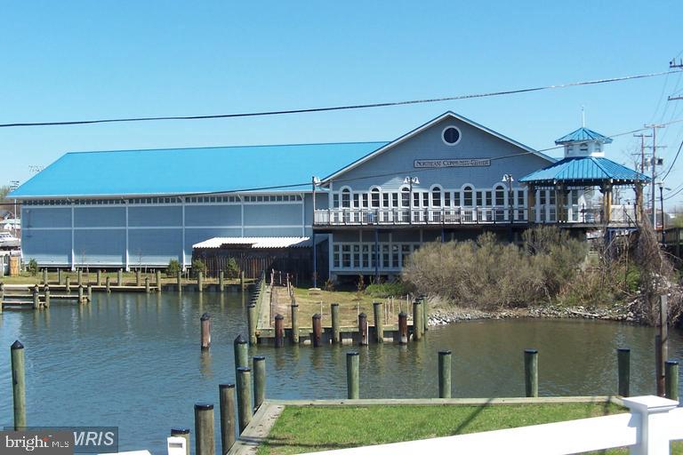 BROOKESIDE - Residential