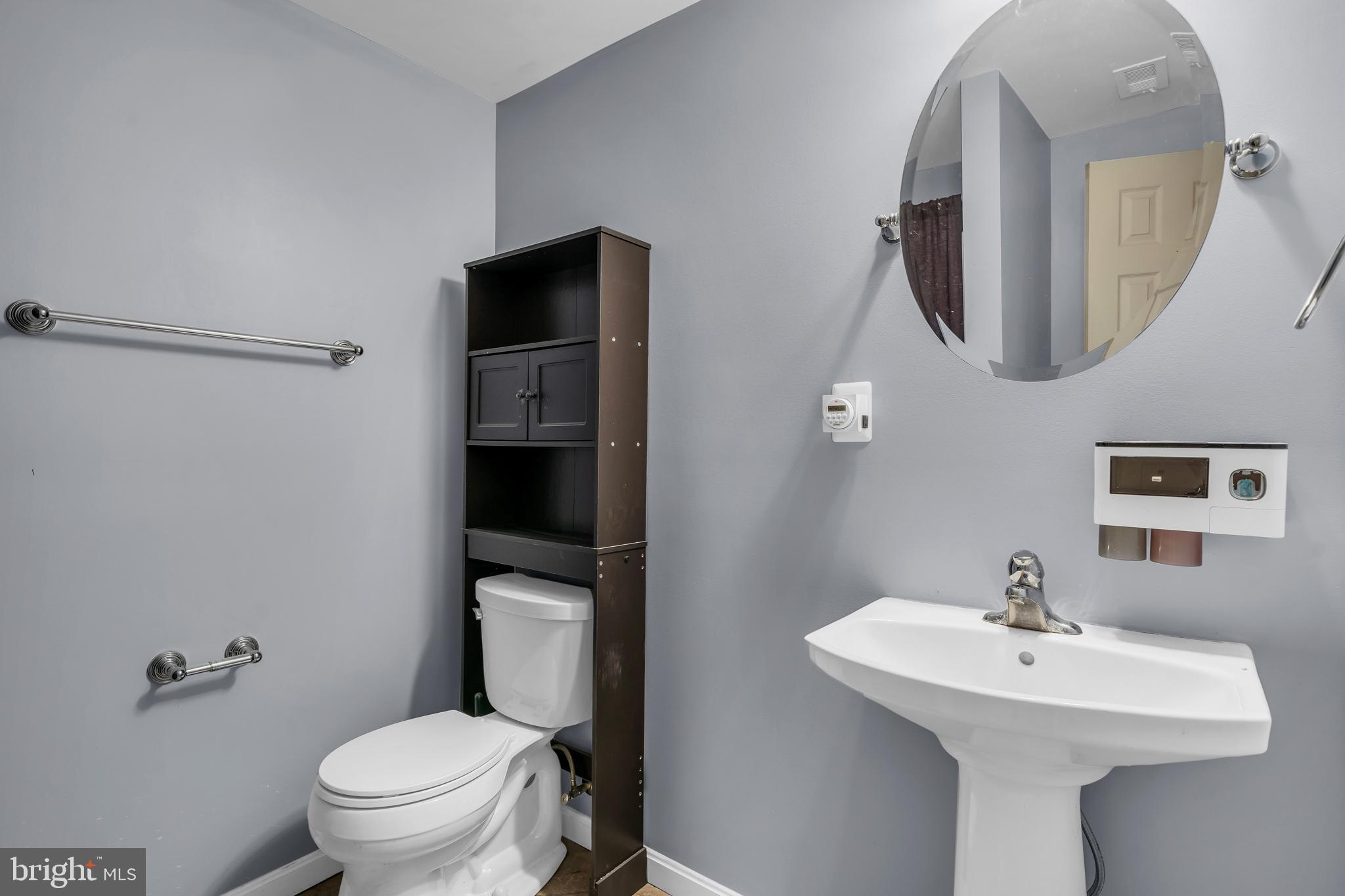 BROOKESIDE - Residential