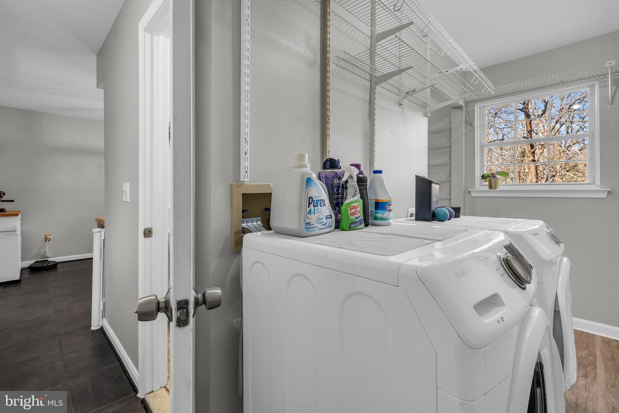 BROOKESIDE - Residential