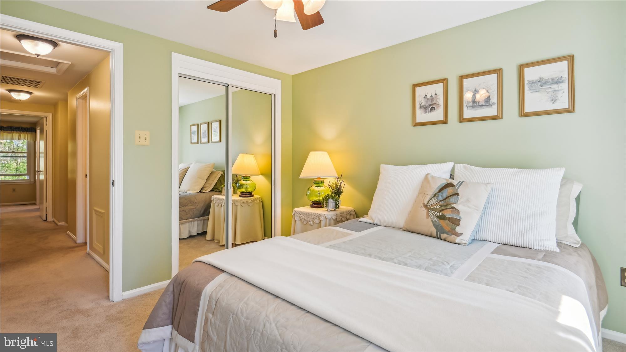 MACGILLS COMMON - Residential