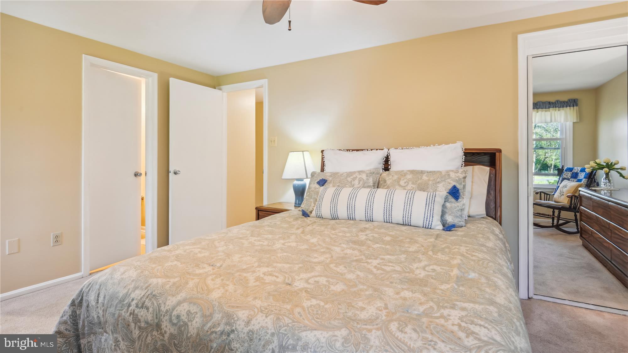 MACGILLS COMMON - Residential