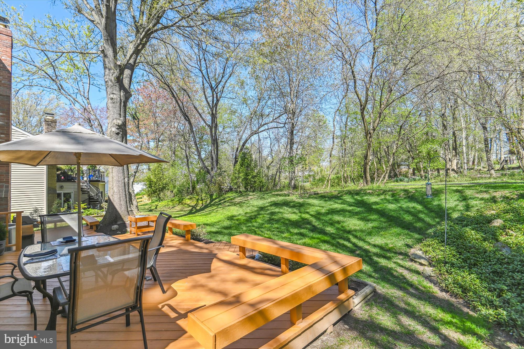 MACGILLS COMMON - Residential