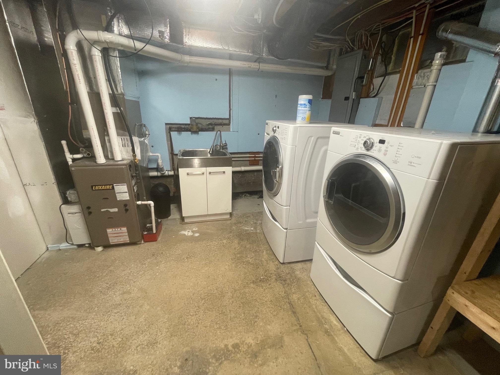 STRASBURG BOROUGH - Residential Lease