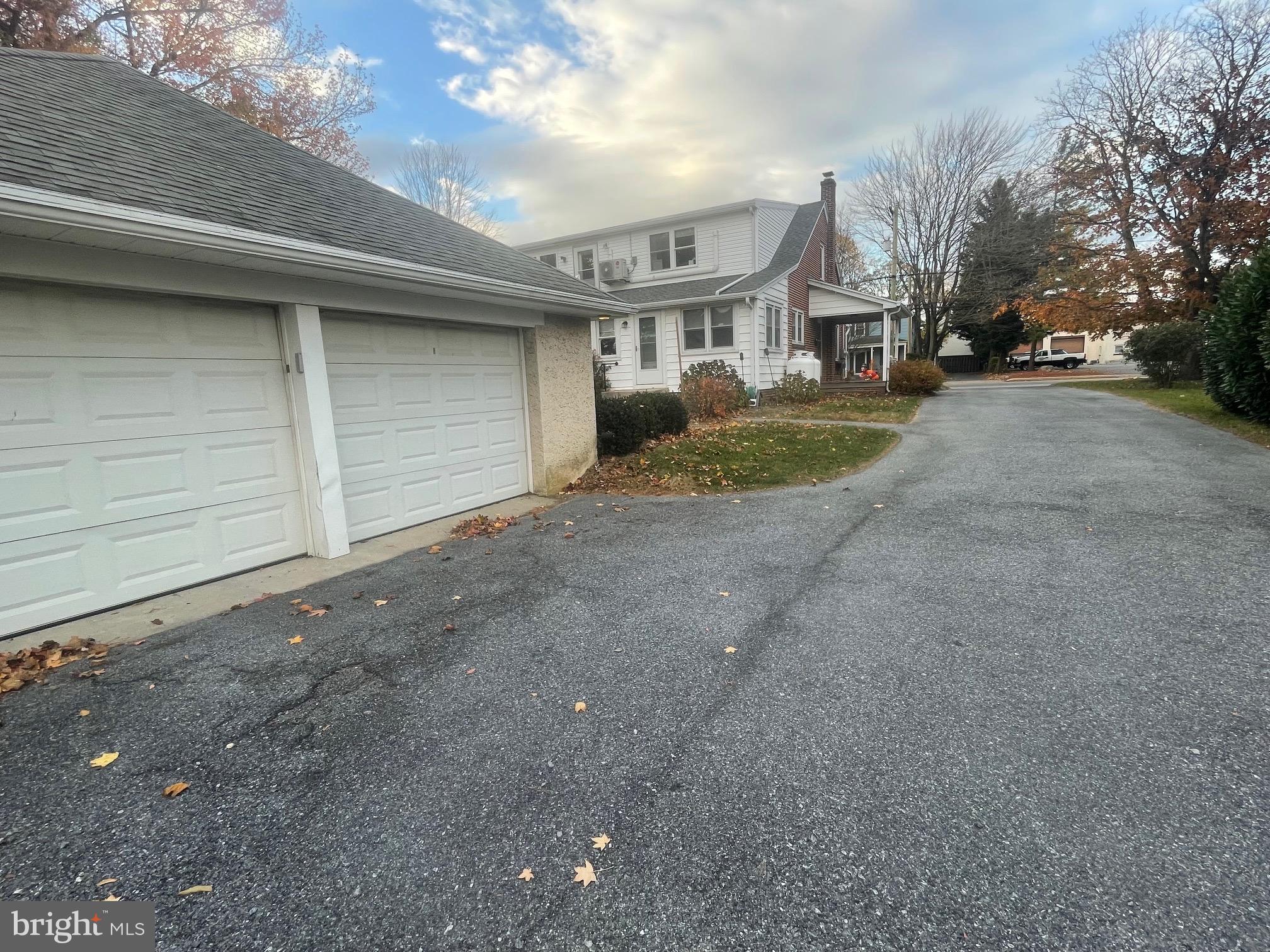 STRASBURG BOROUGH - Residential Lease