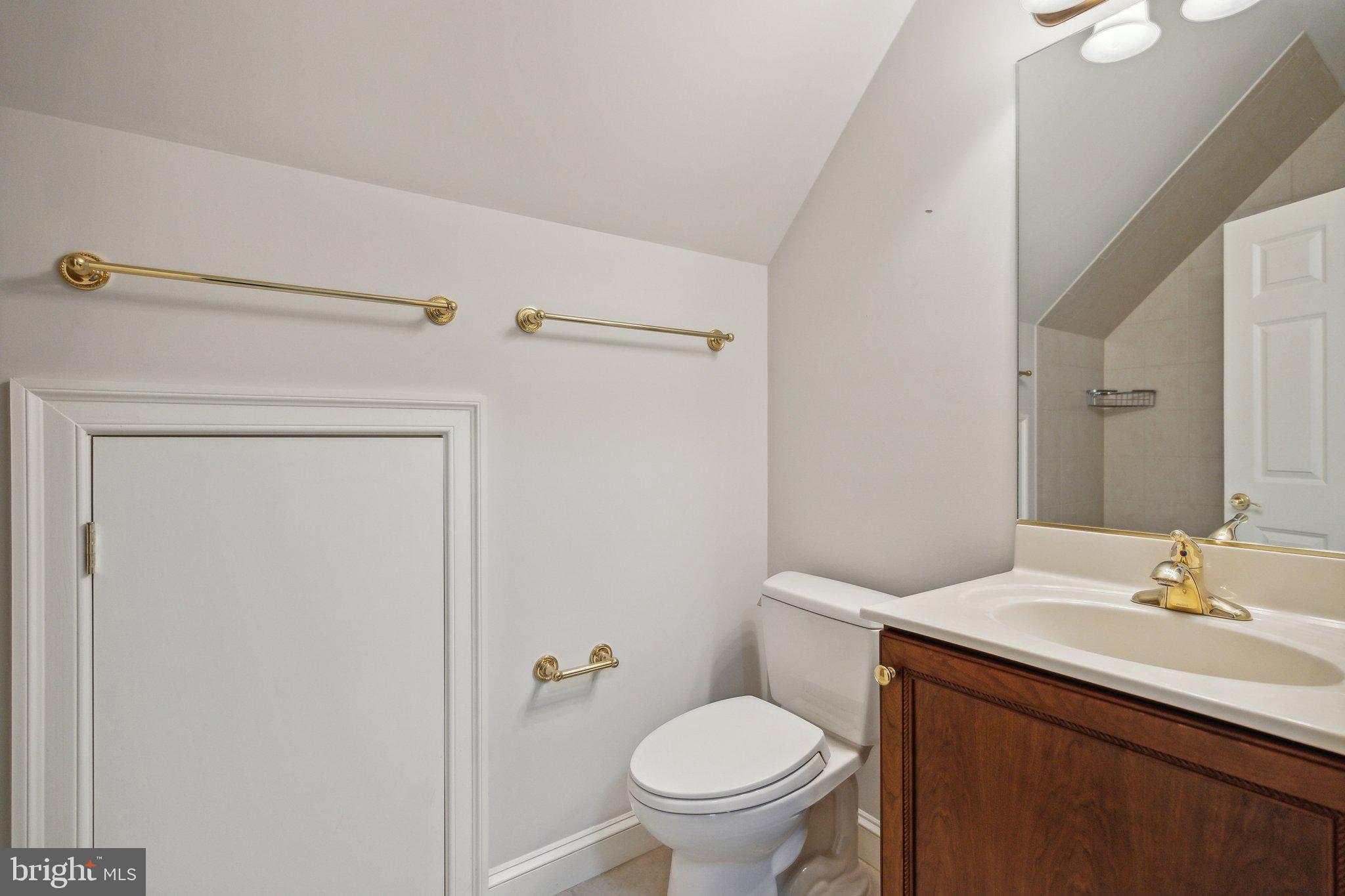 WOODMILL ESTATES - Residential Lease