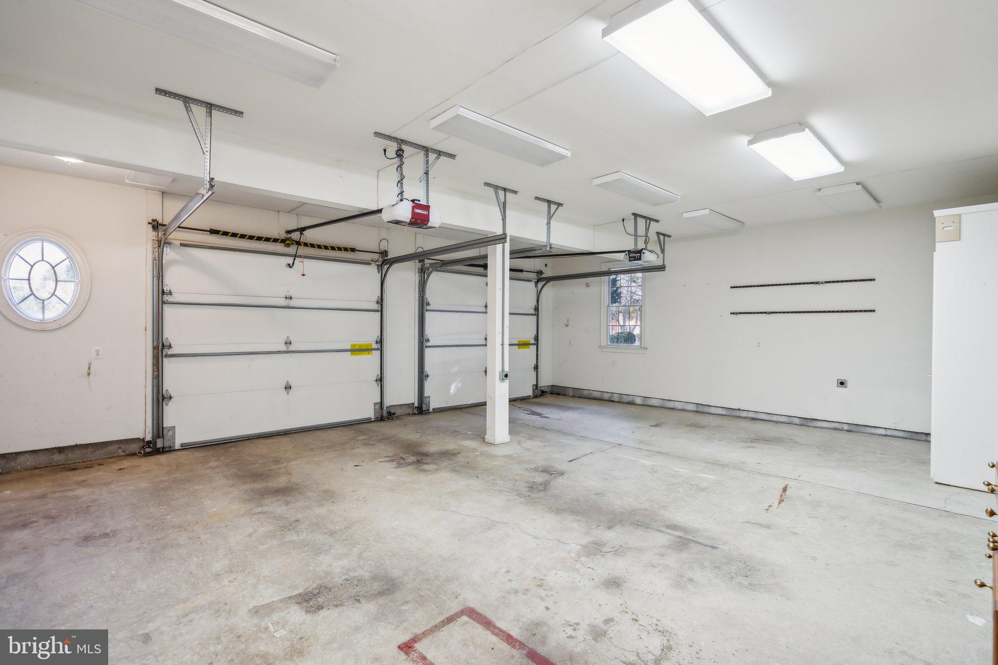 WOODMILL ESTATES - Residential Lease