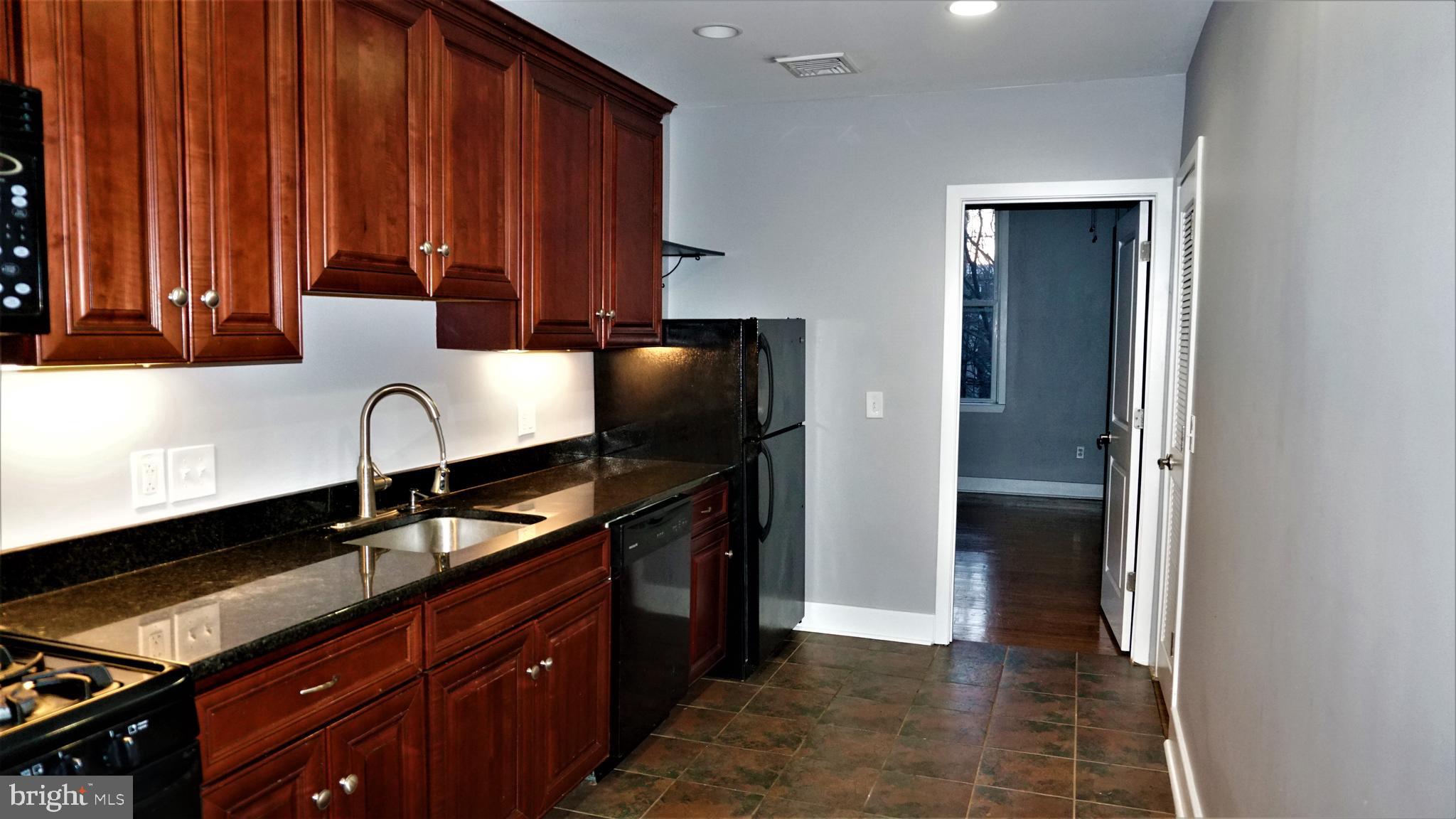 NORTHERN LIBERTIES - Residential Lease