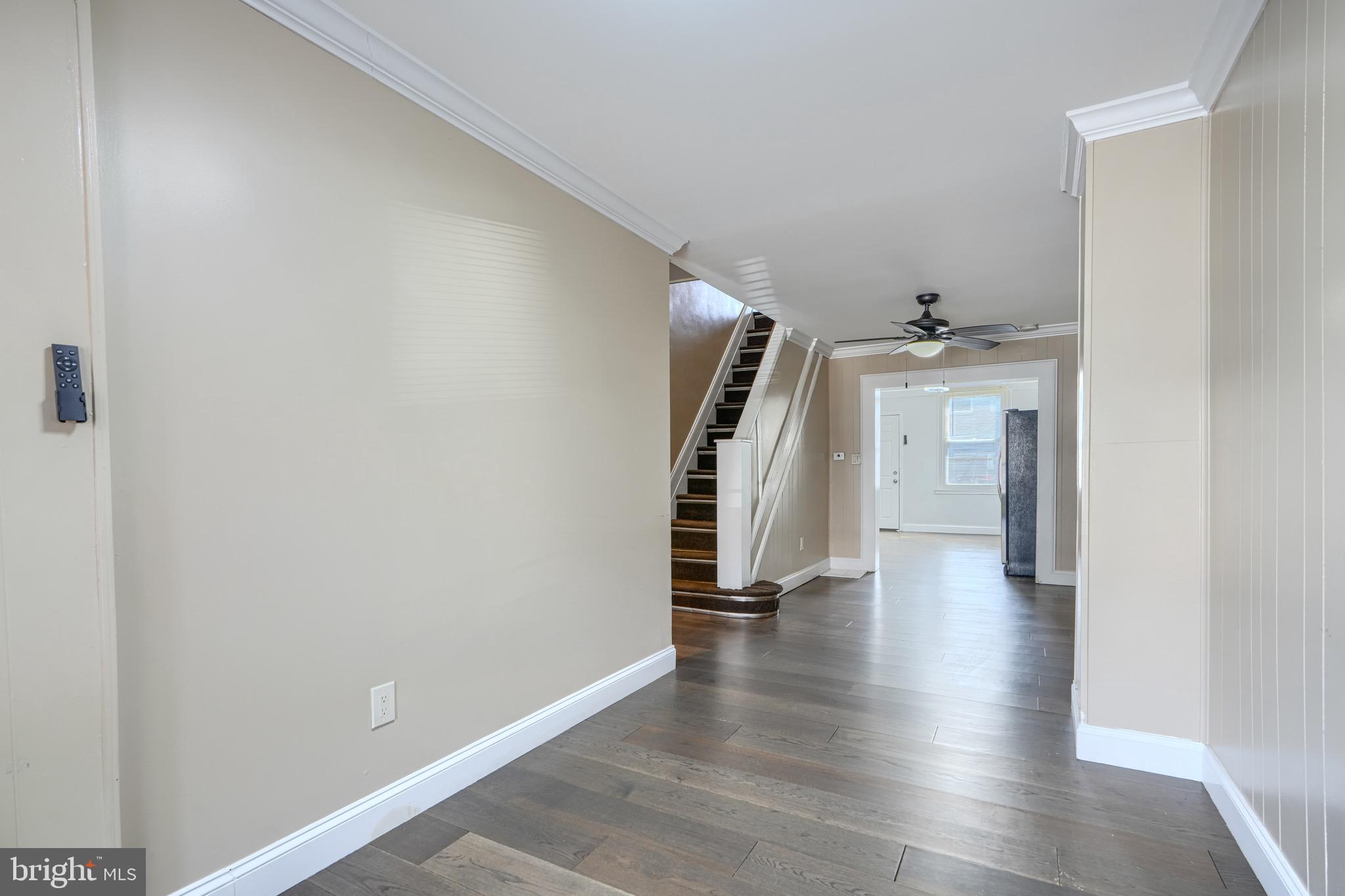 ELLWOOD PARK - Residential