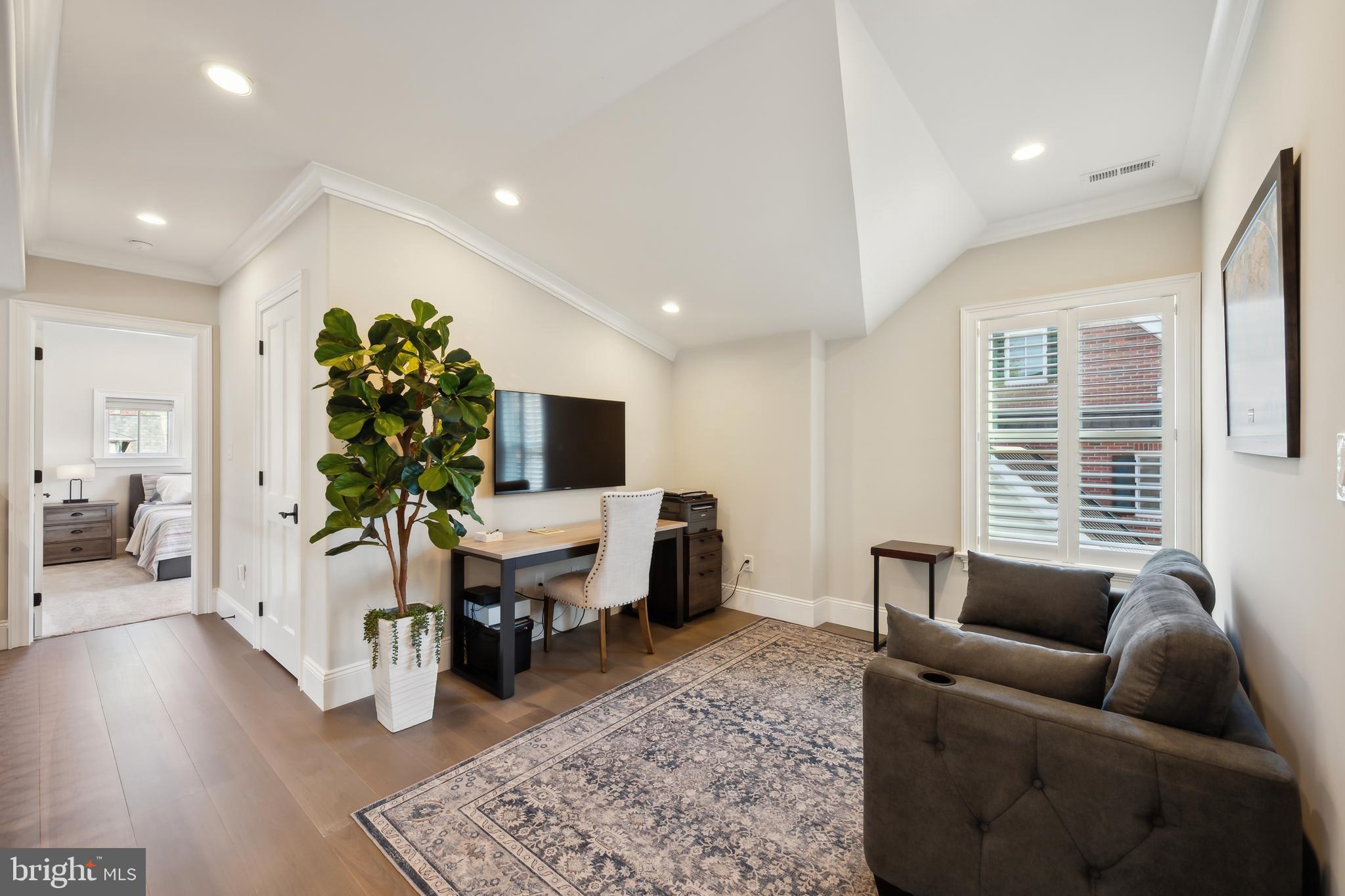 DOYLESTOWN BORO - Residential