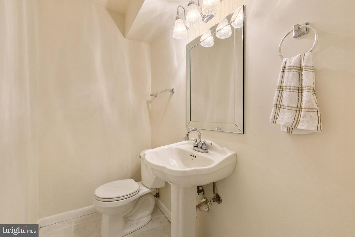 MT CARMEL ESTATES SUB - Residential