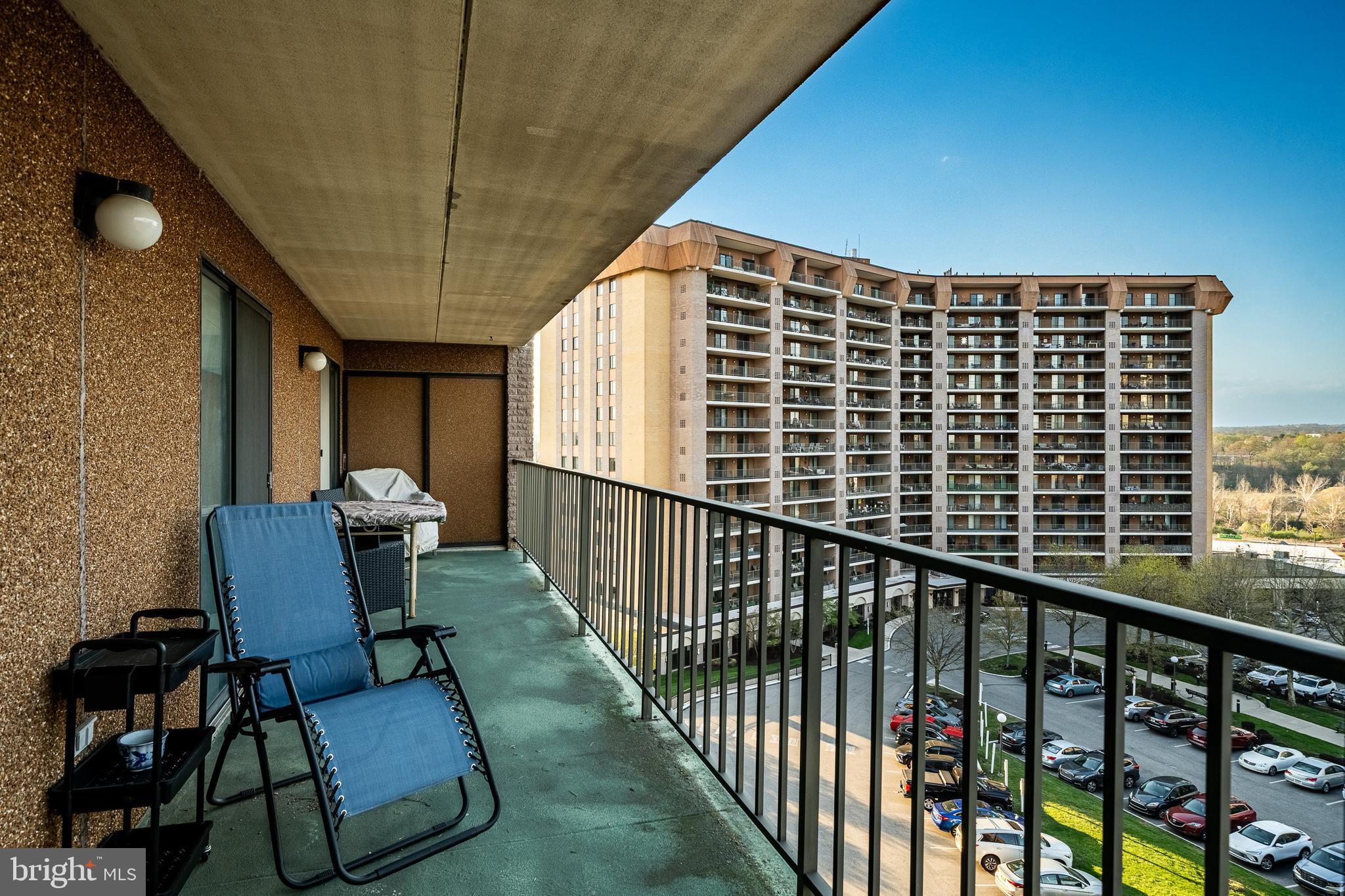 VALLEY FORGE TOWER - Residential