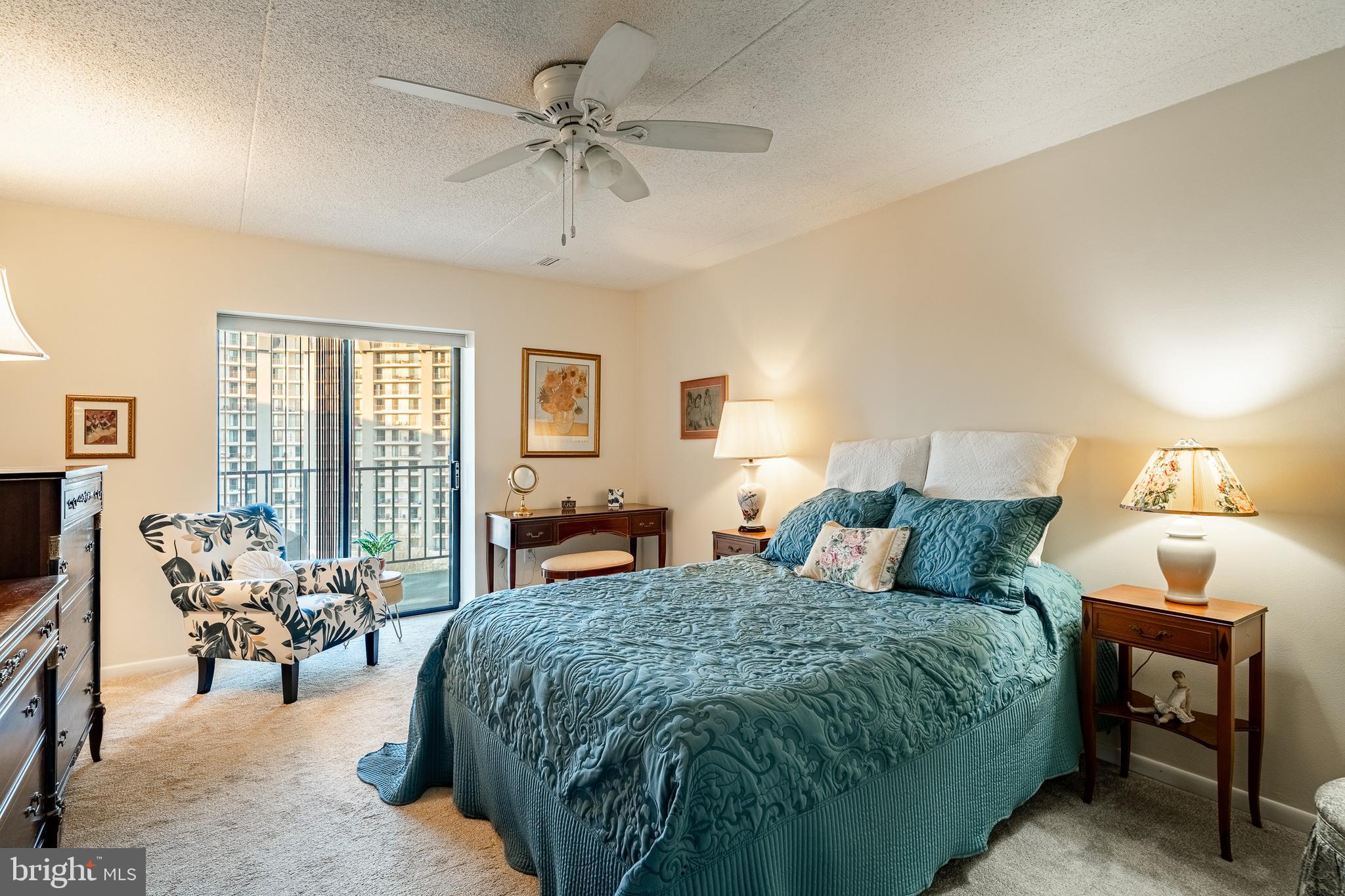 VALLEY FORGE TOWER - Residential