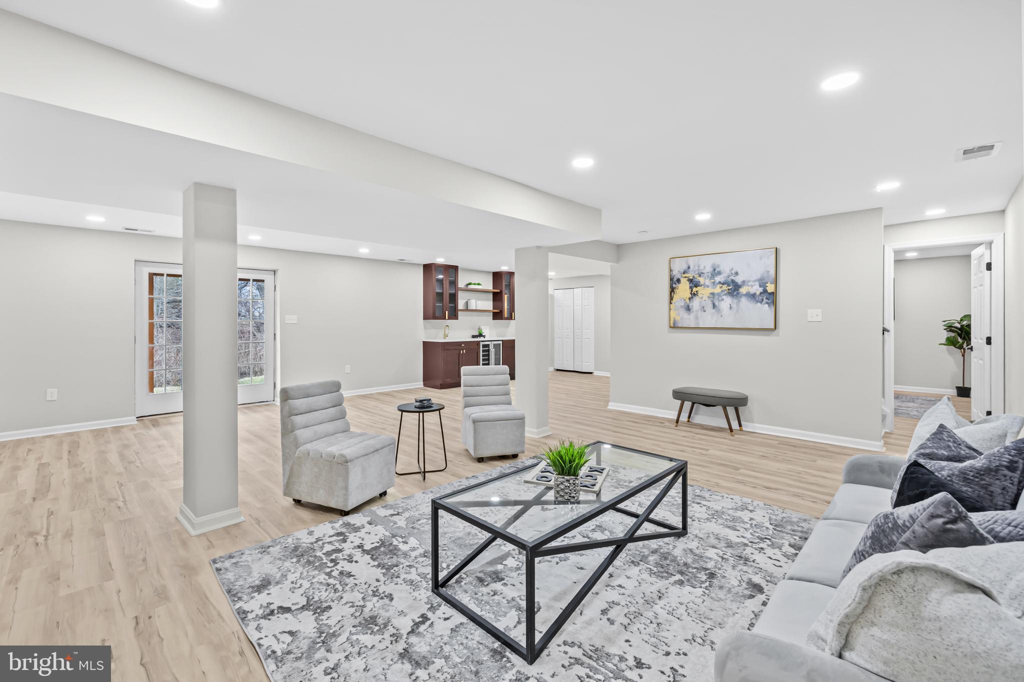 POLO FIELDS - Residential