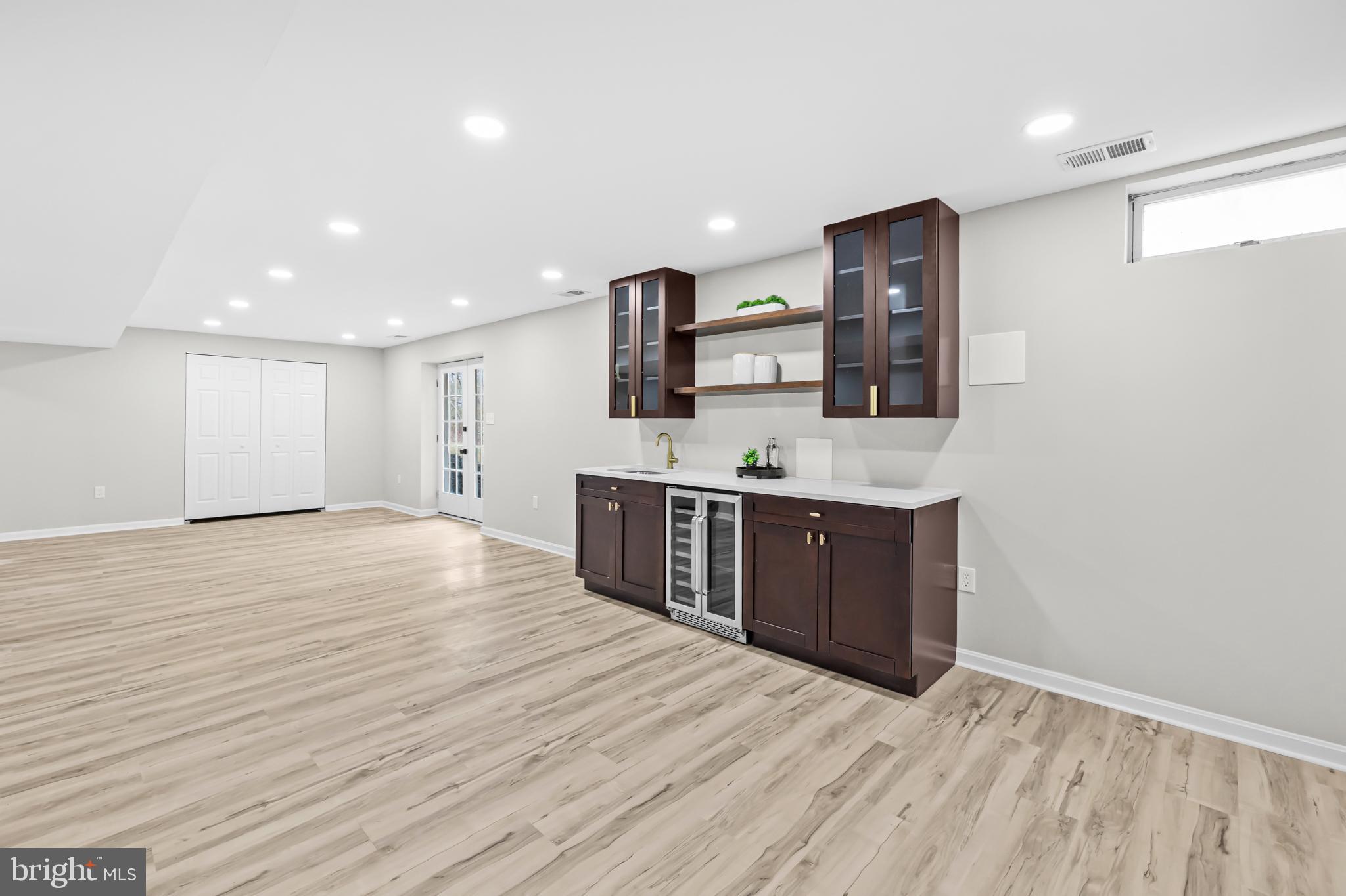 POLO FIELDS - Residential