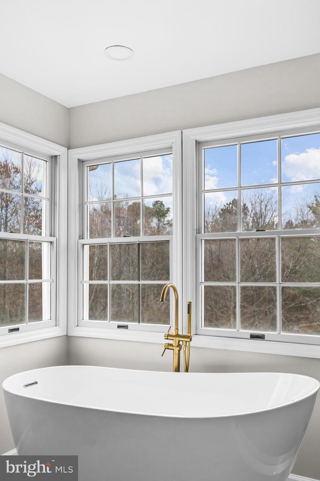 POLO FIELDS - Residential