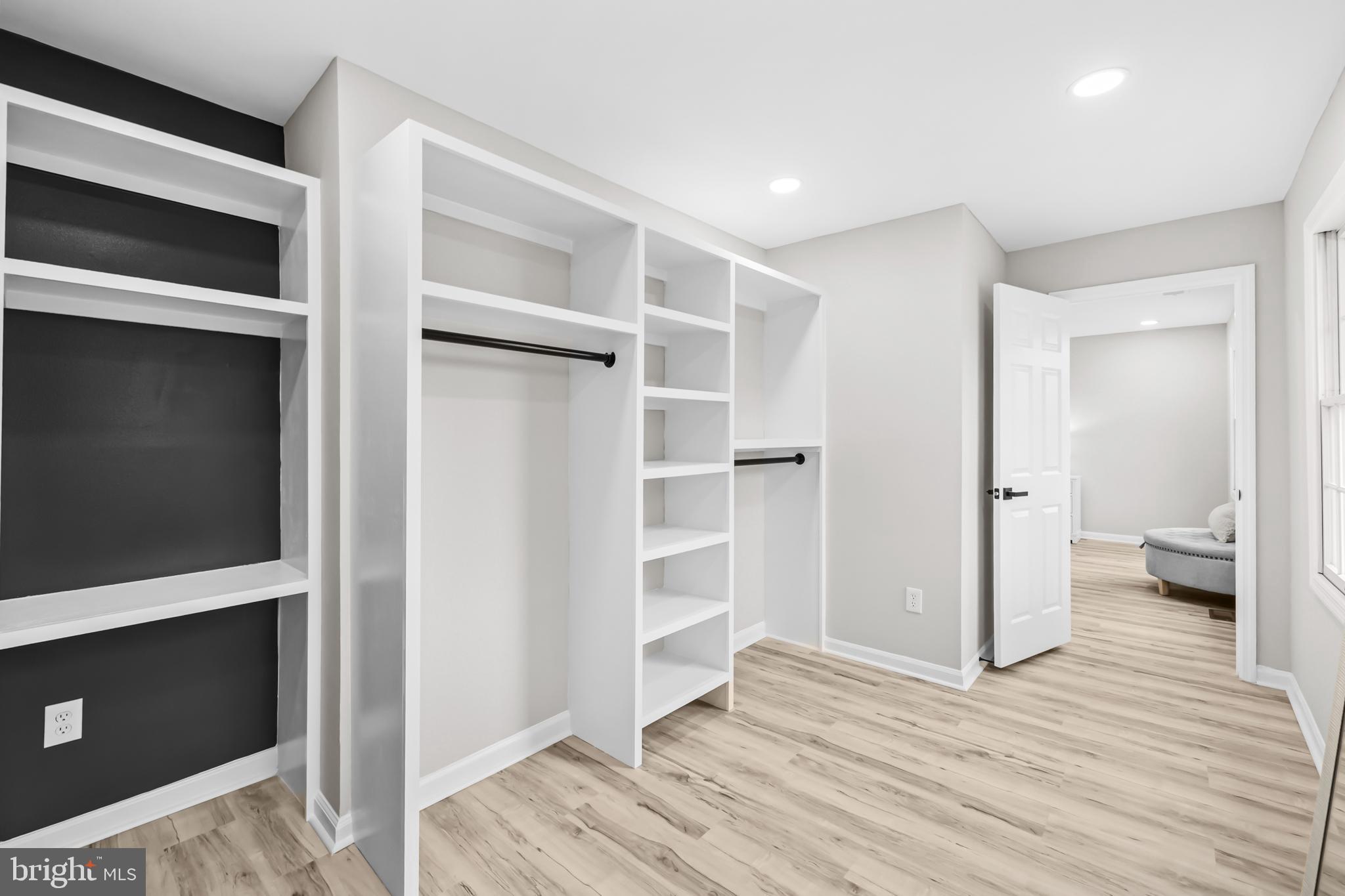 POLO FIELDS - Residential