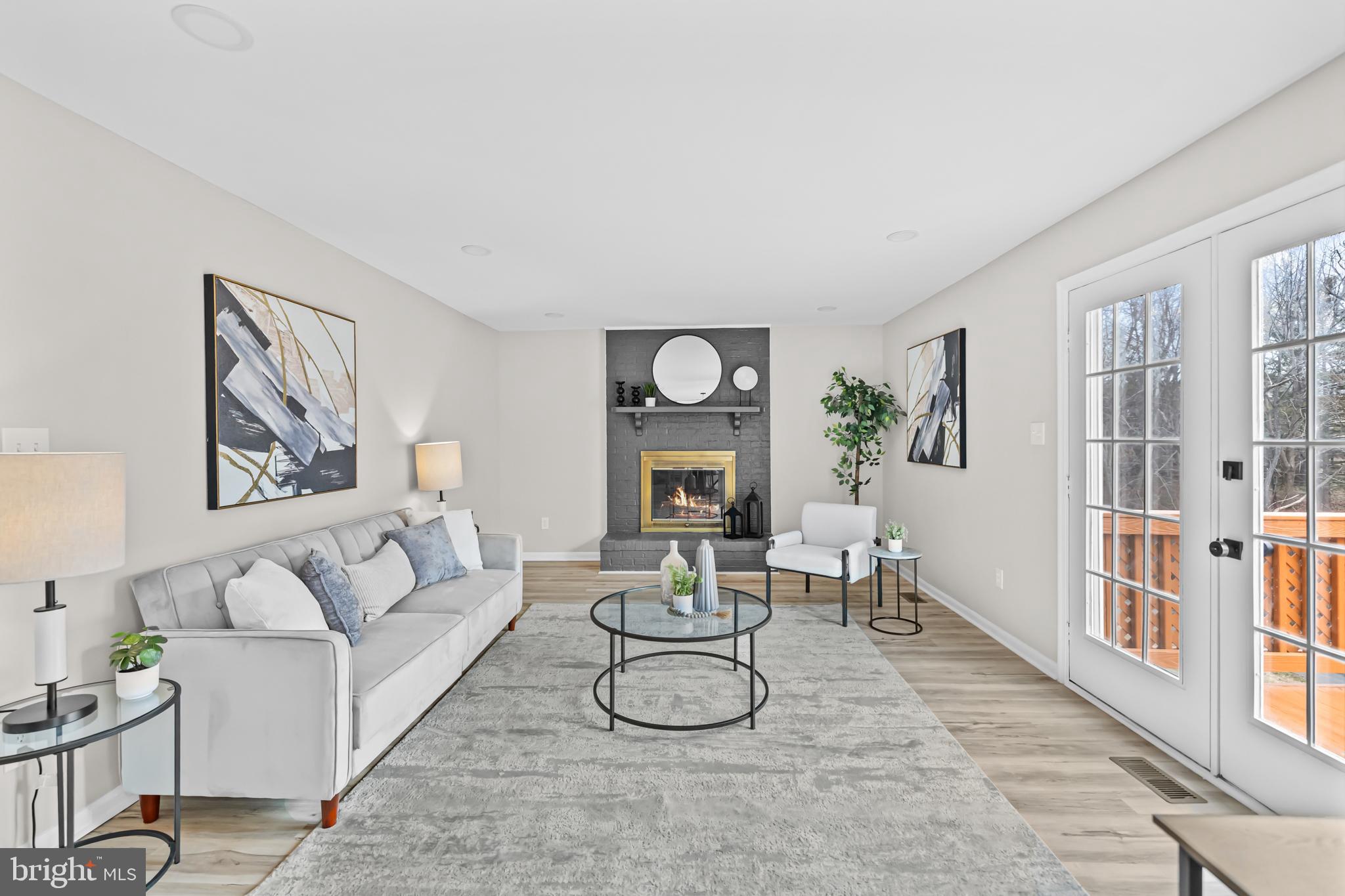 POLO FIELDS - Residential