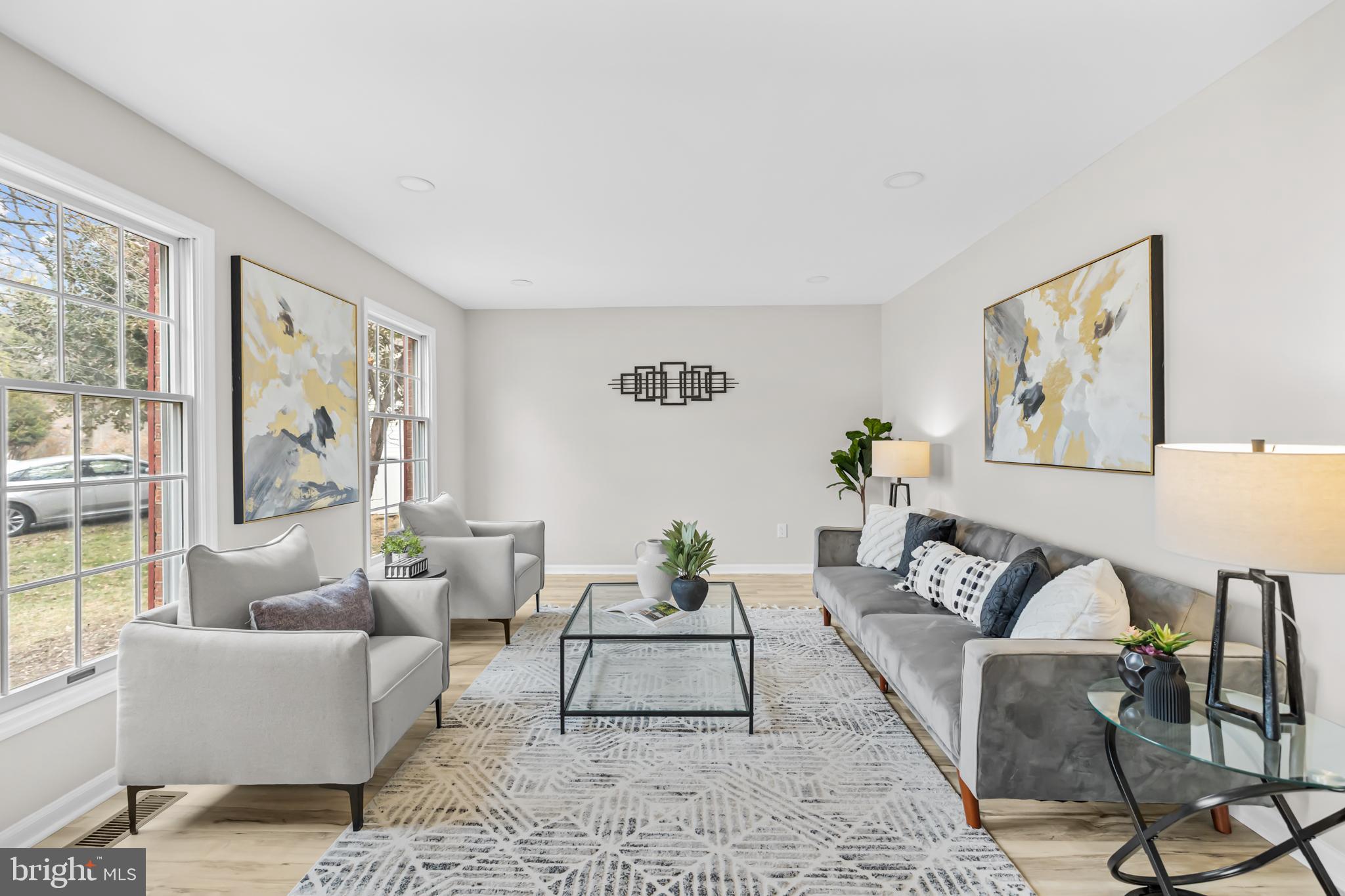 POLO FIELDS - Residential