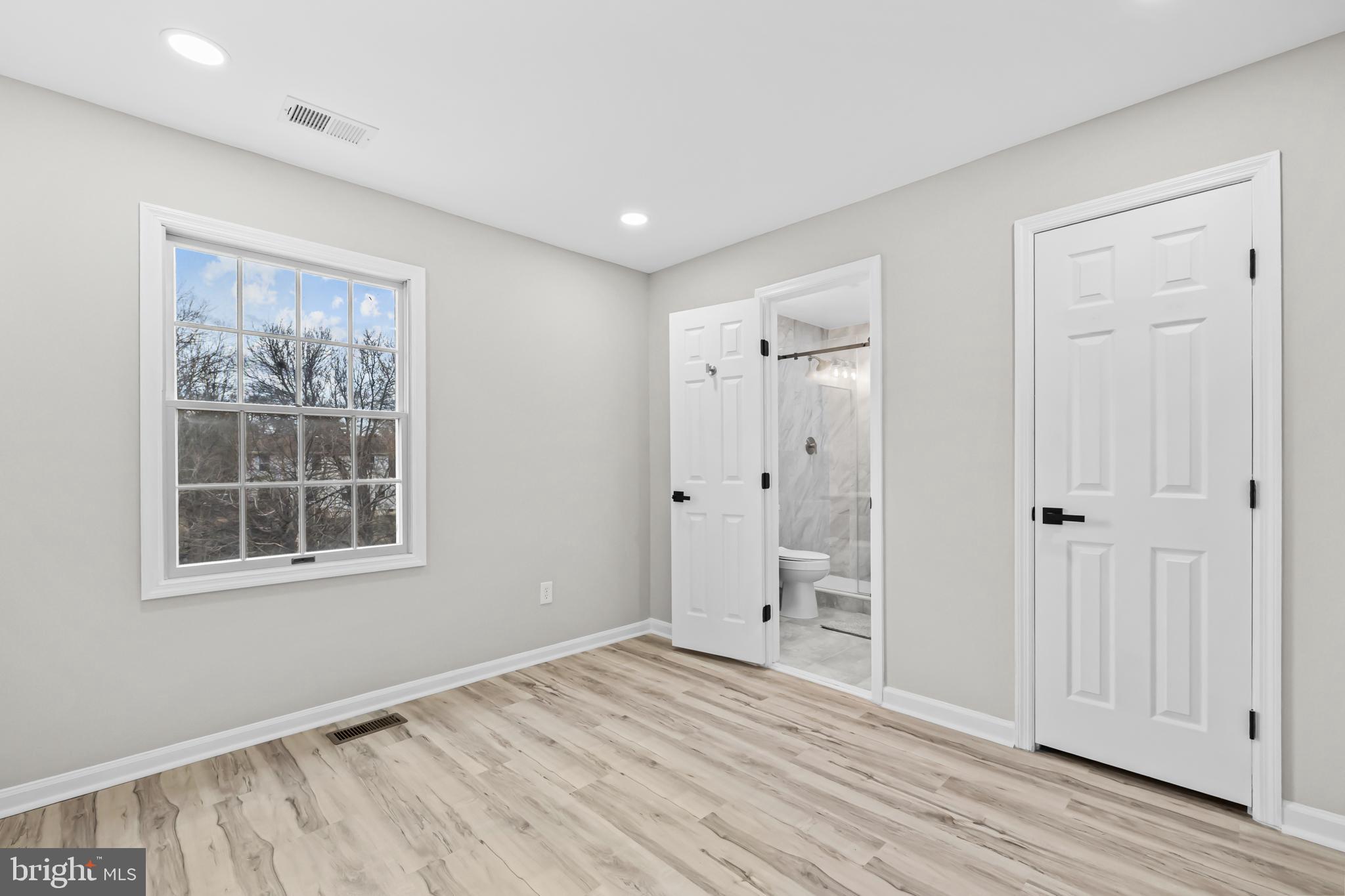 POLO FIELDS - Residential