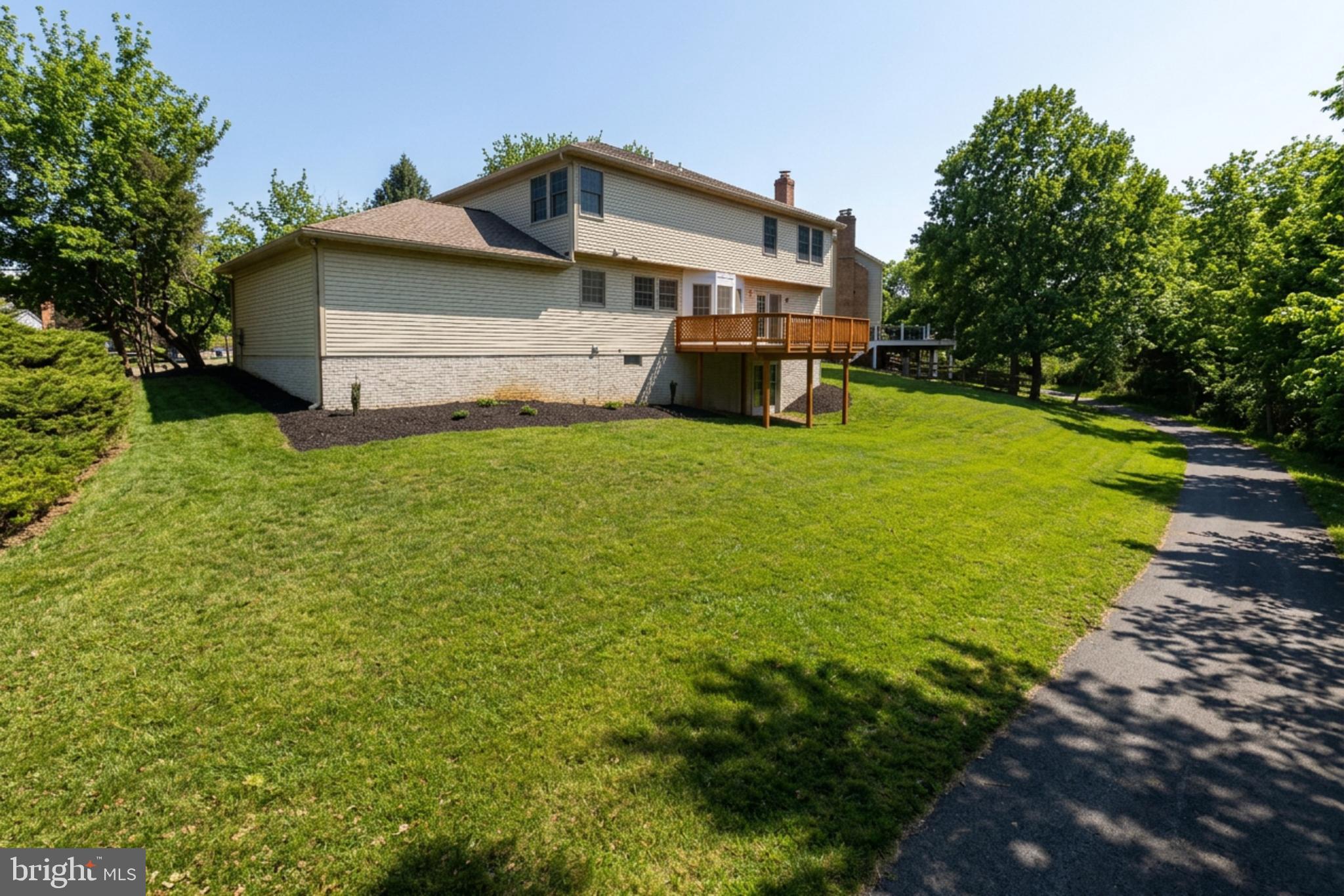 POLO FIELDS - Residential