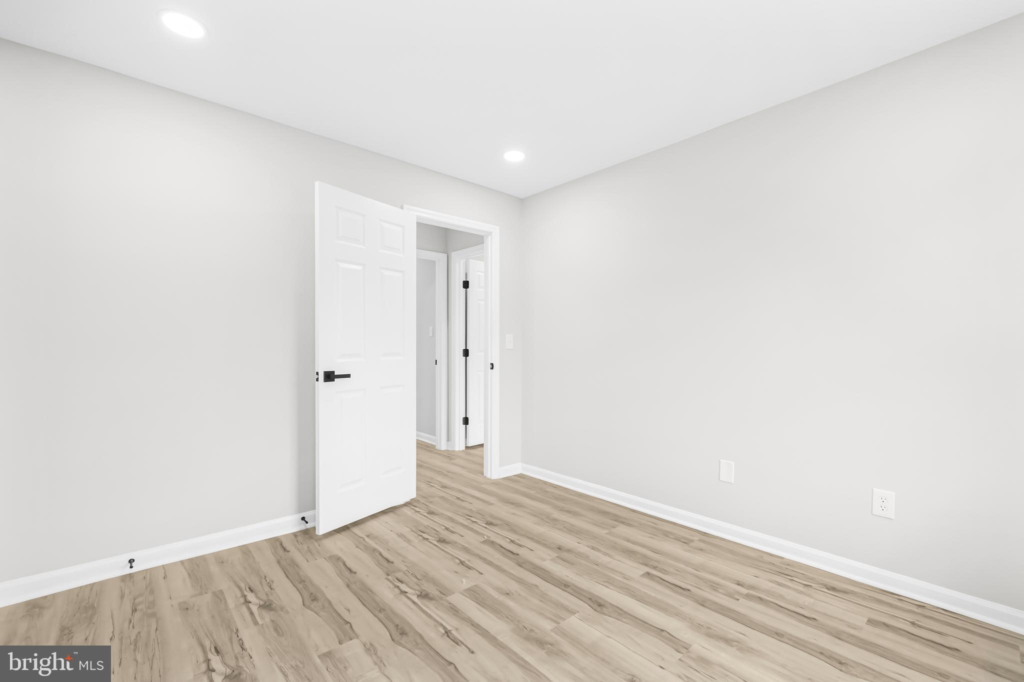 POLO FIELDS - Residential