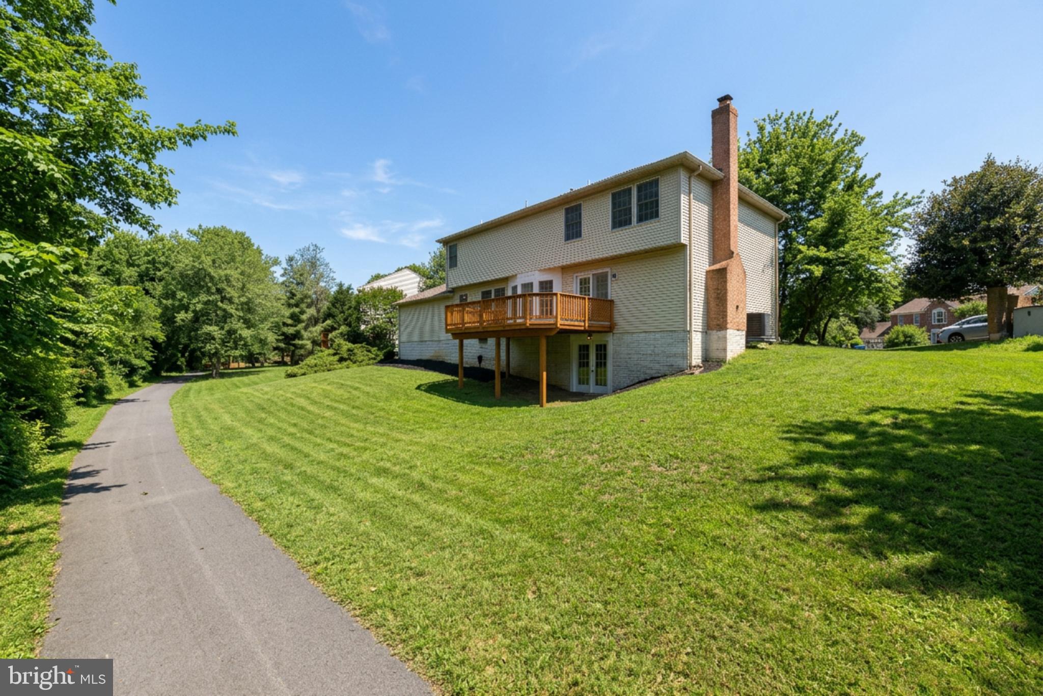 POLO FIELDS - Residential