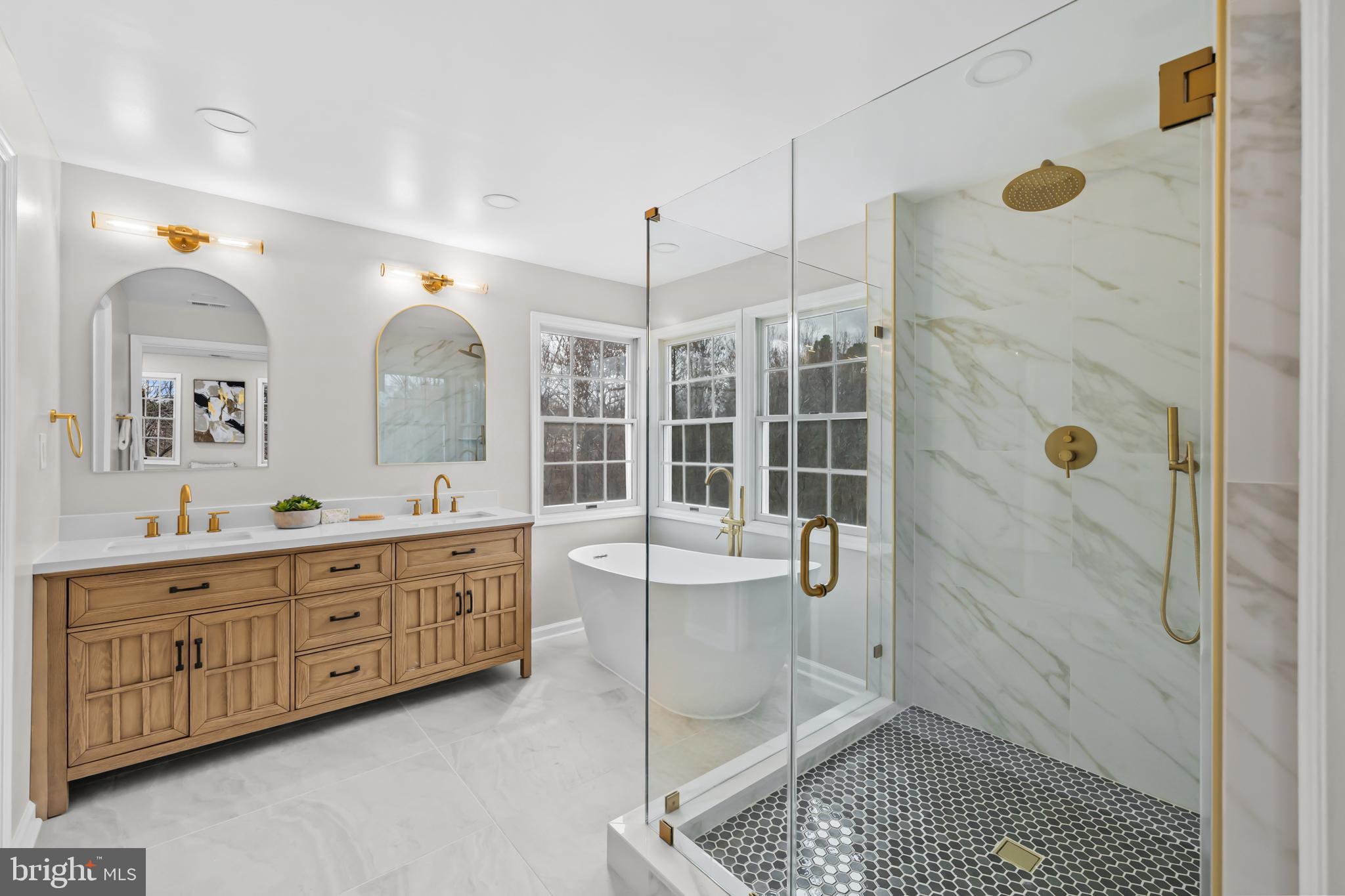 POLO FIELDS - Residential