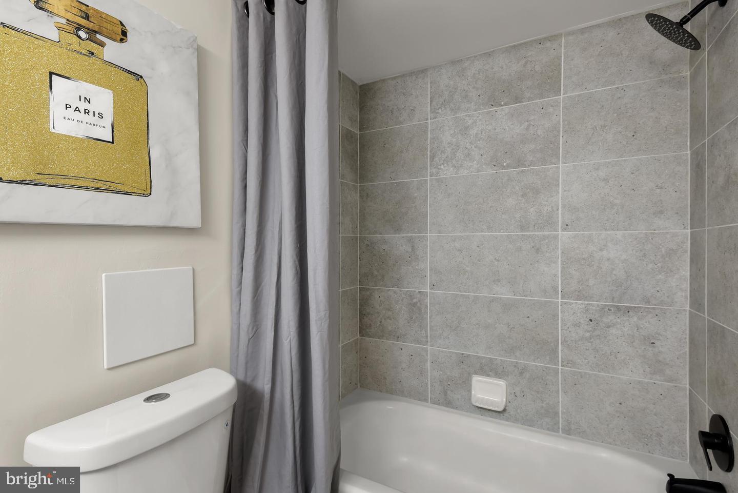 REISTERSTOWN - Residential