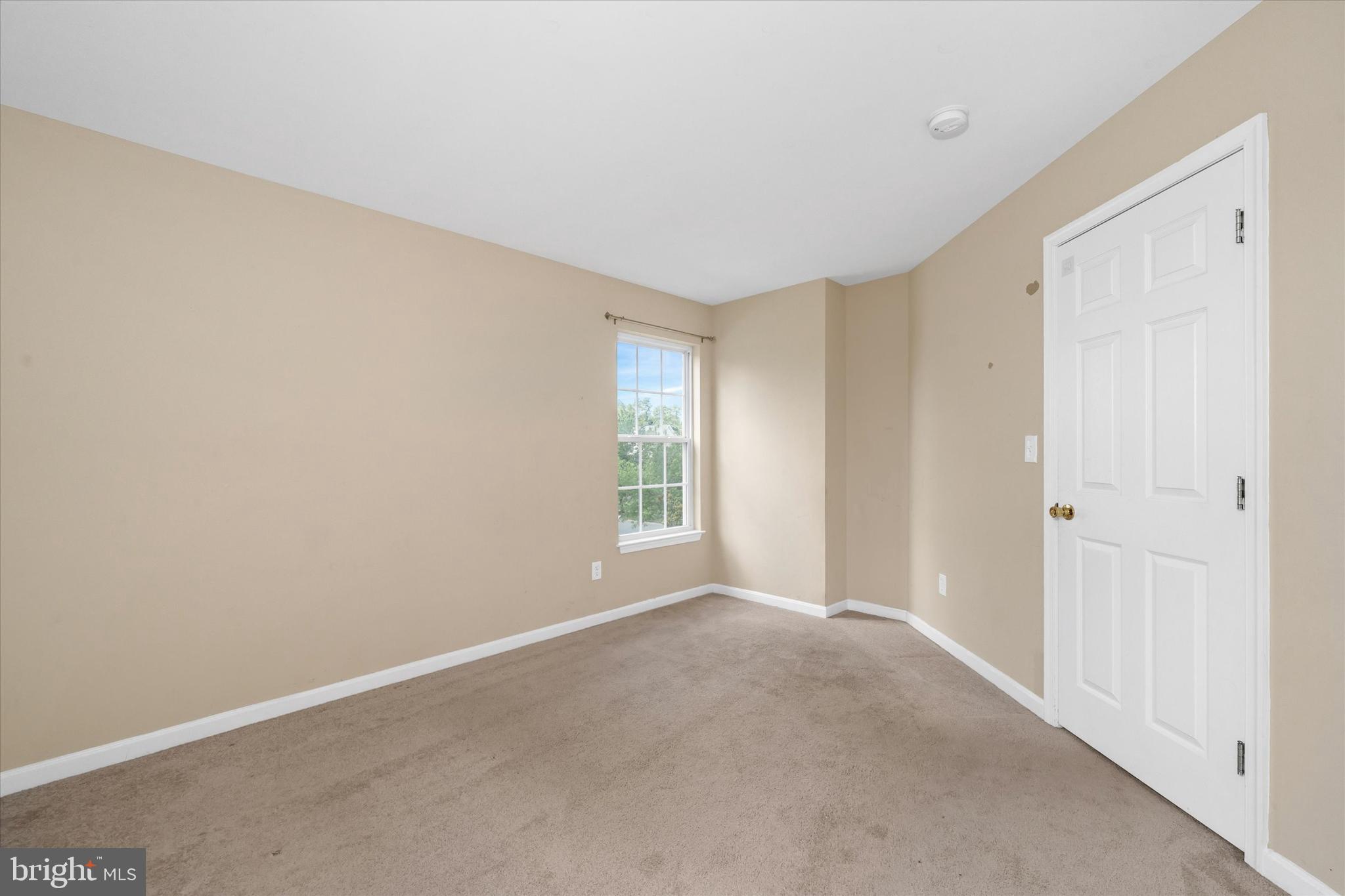 FRISBYS MEADOWS - Residential Lease