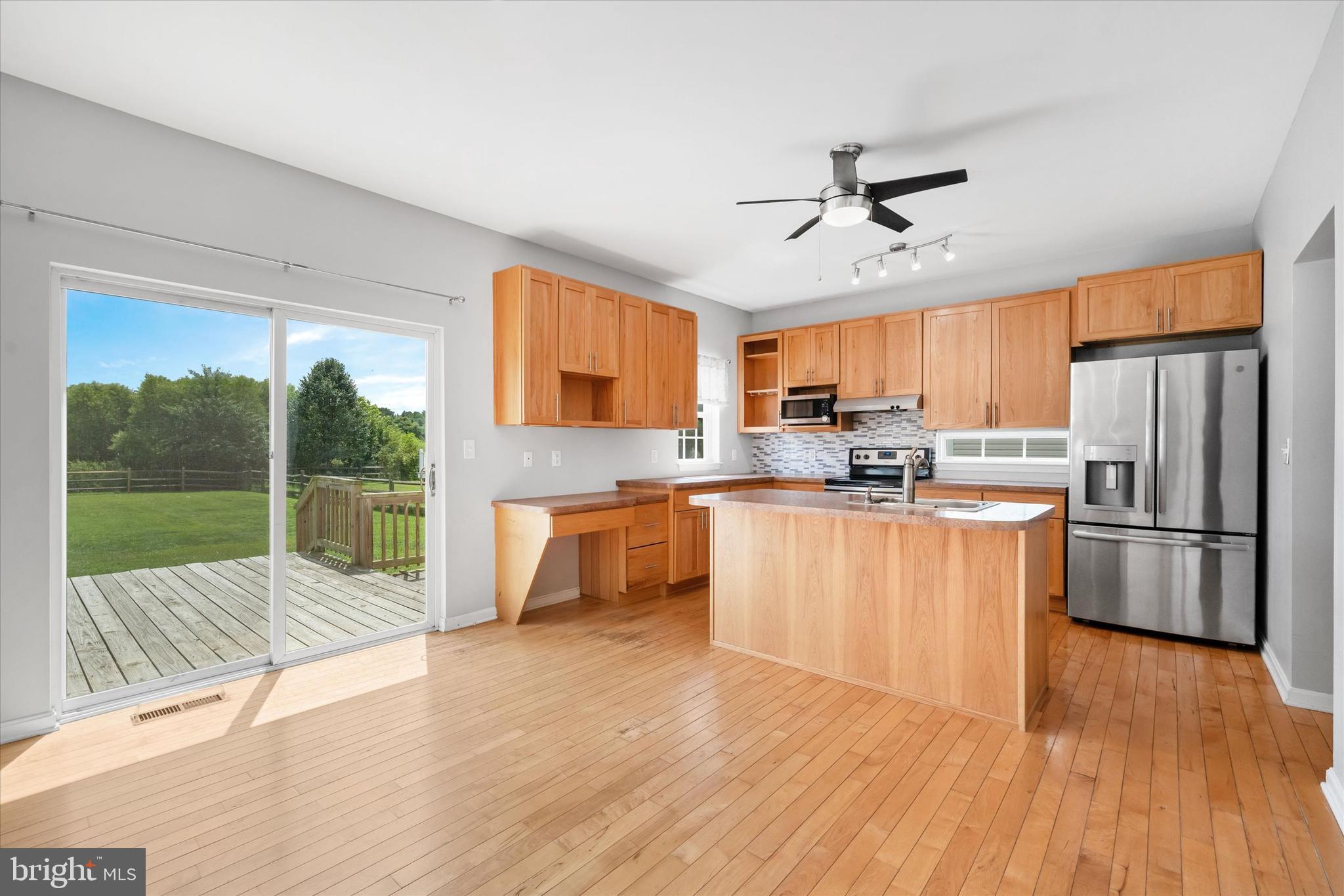 FRISBYS MEADOWS - Residential Lease