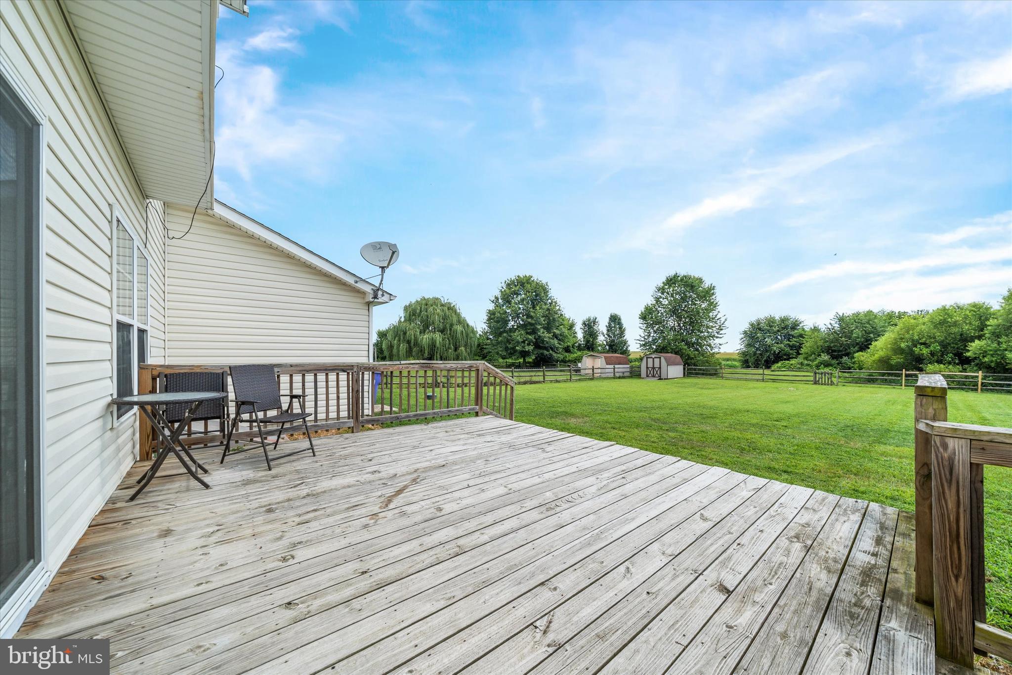 FRISBYS MEADOWS - Residential Lease