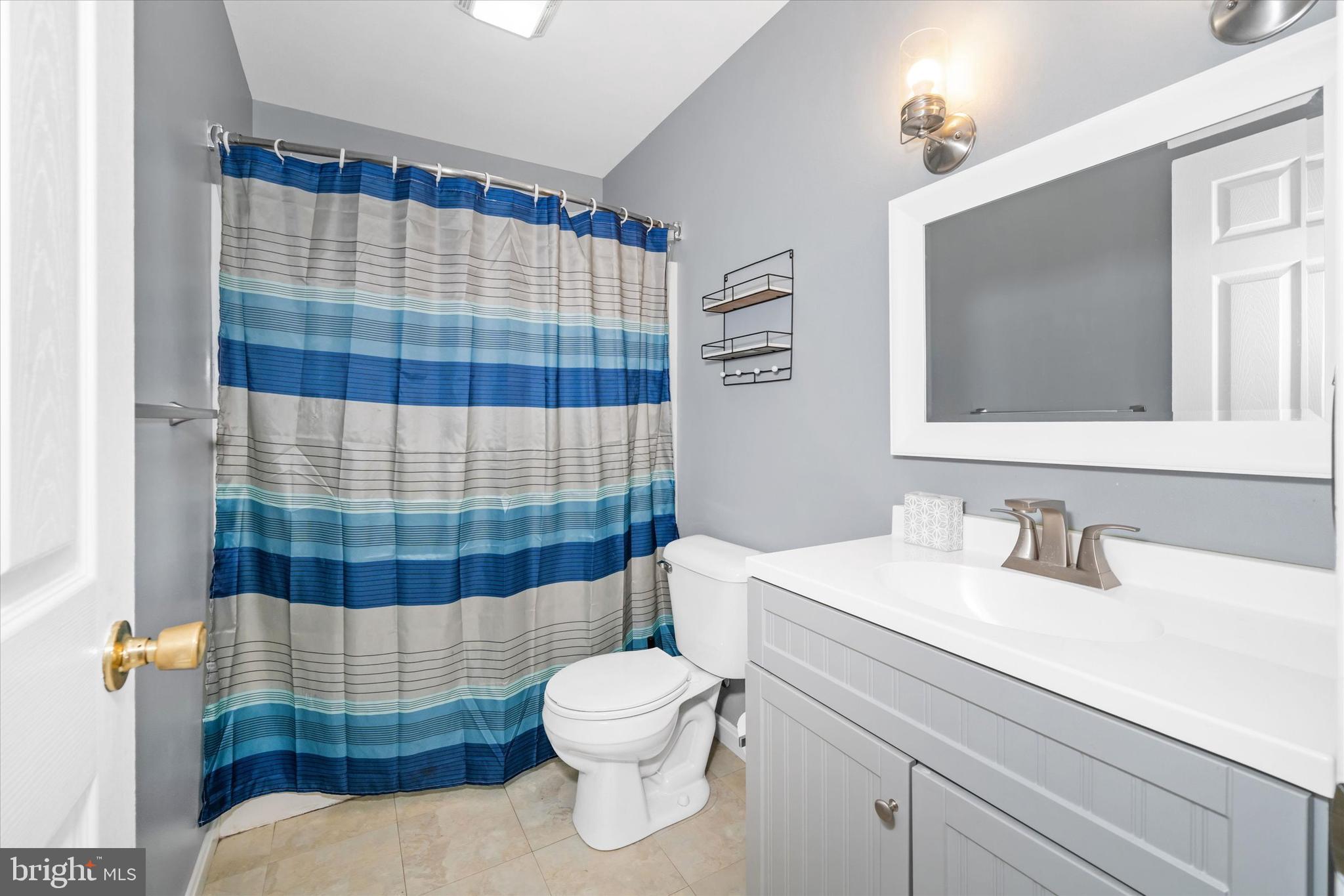 FRISBYS MEADOWS - Residential Lease