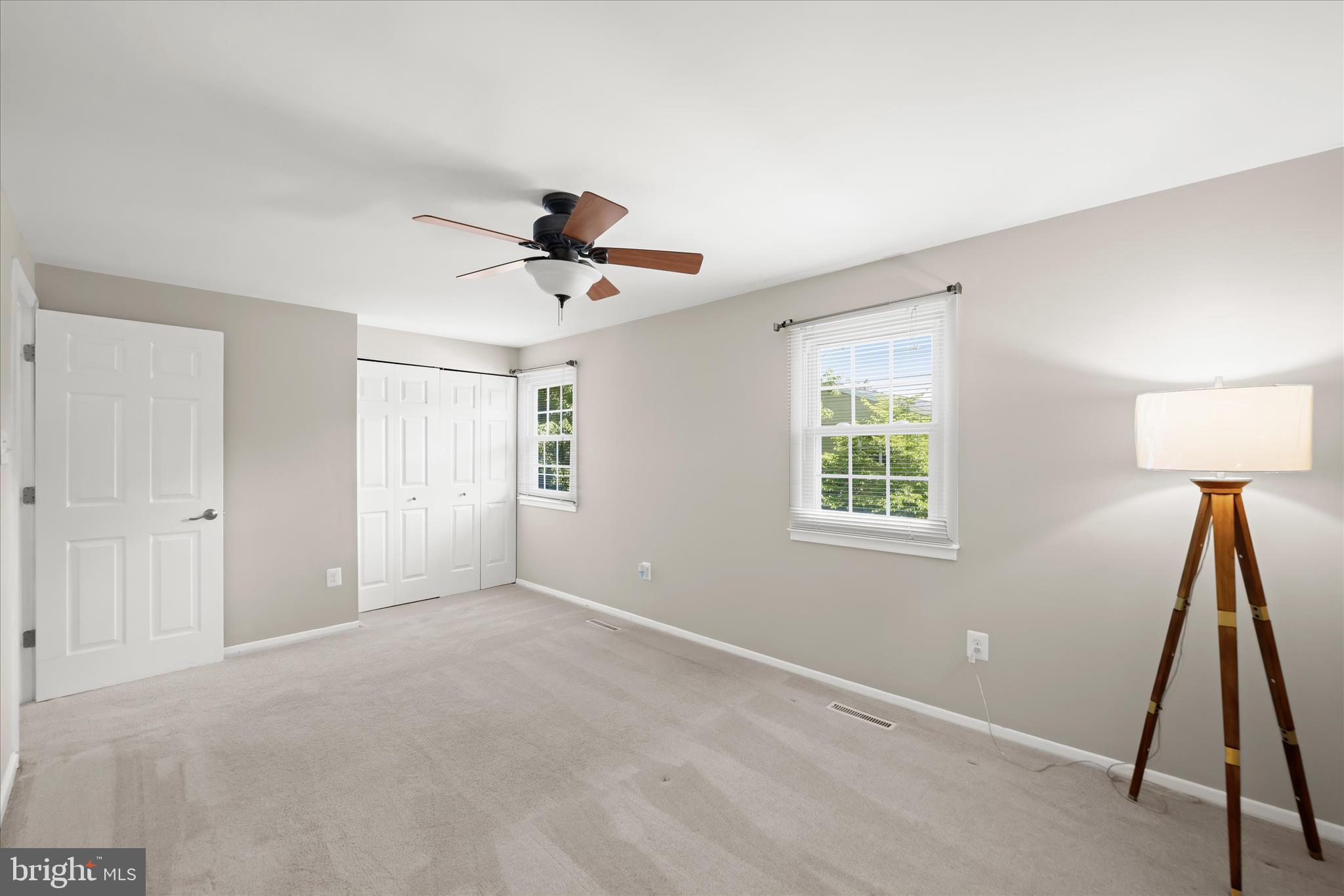 CROFTON SQUARE - Residential