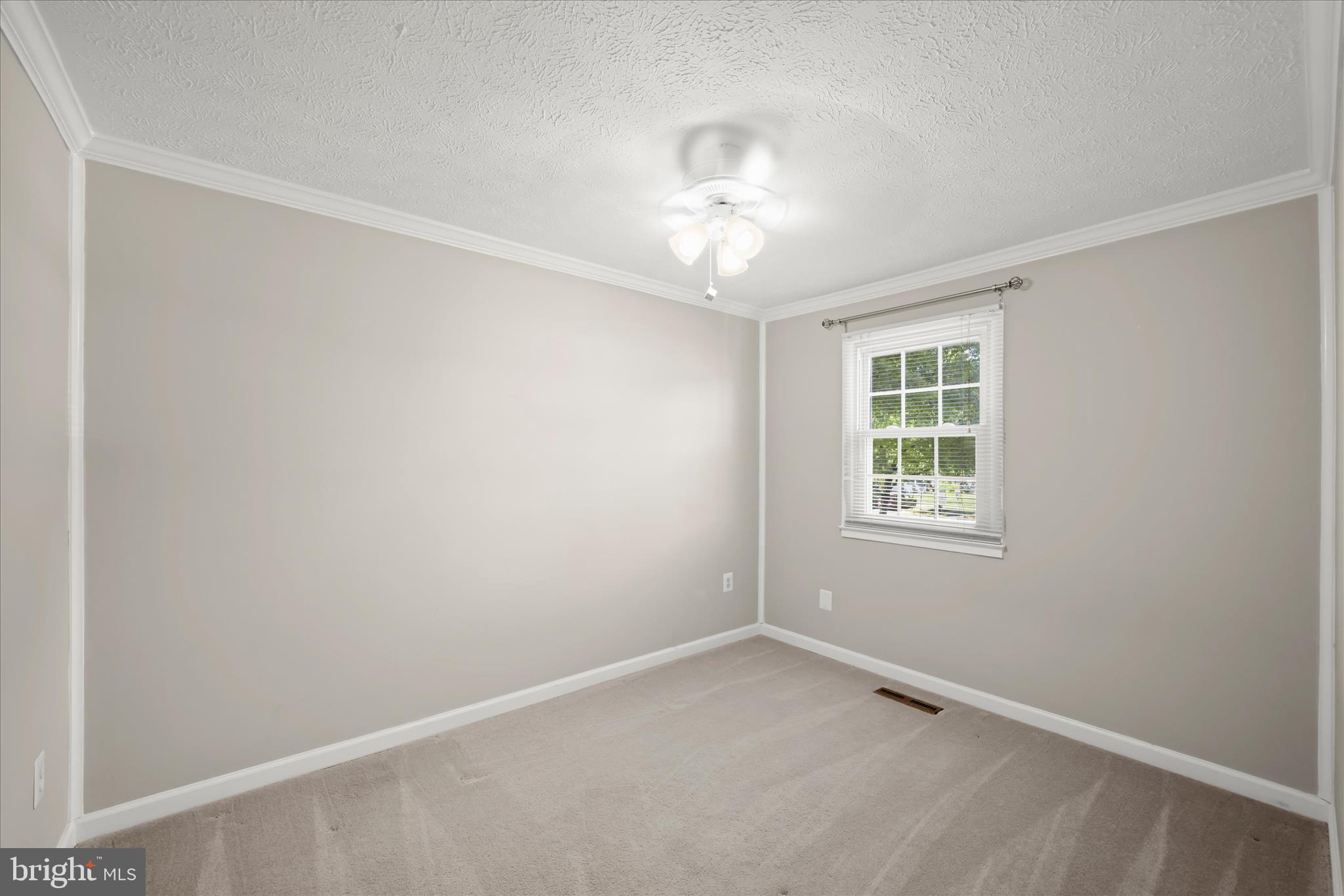 CROFTON SQUARE - Residential