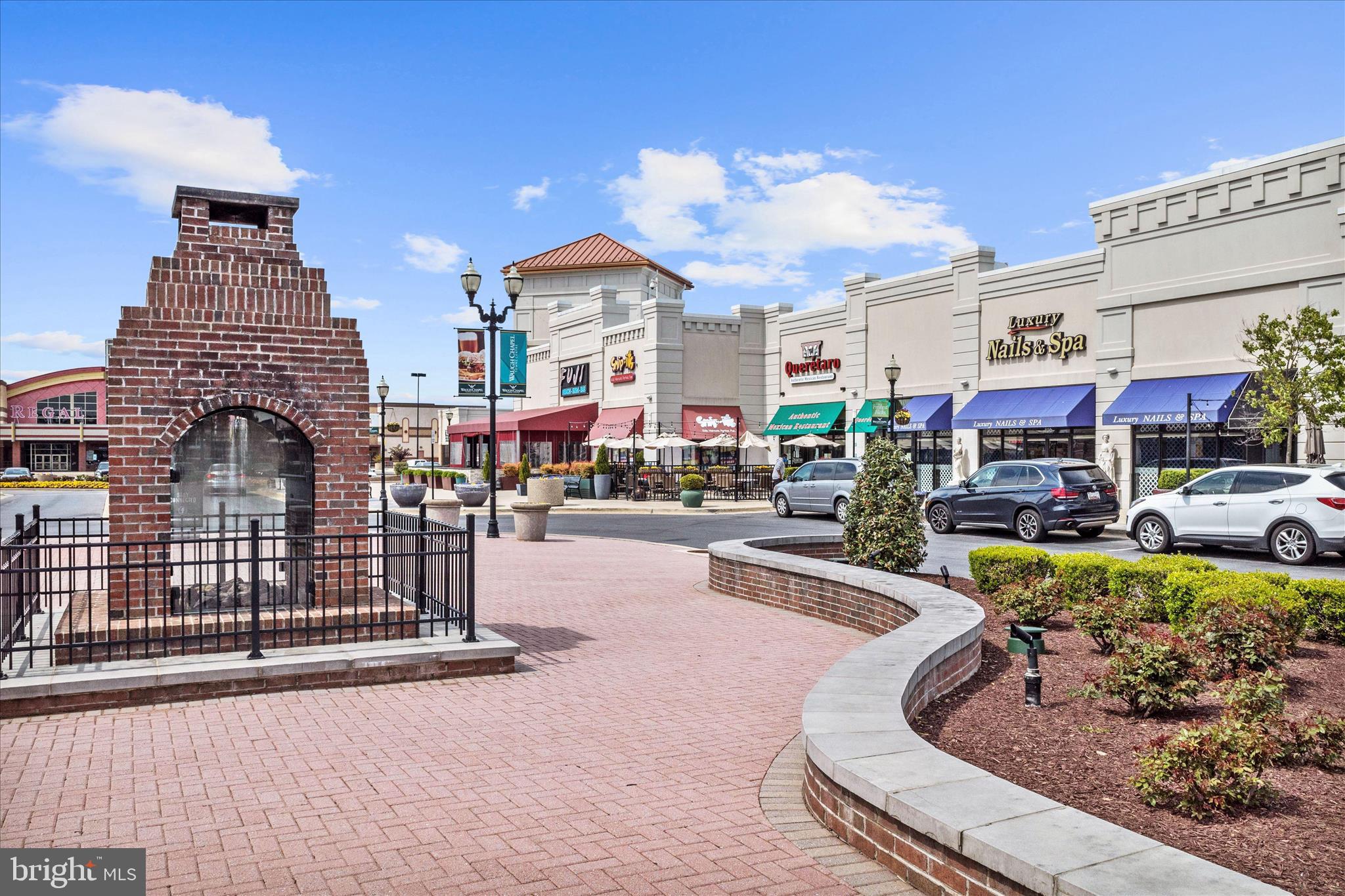 CROFTON SQUARE - Residential
