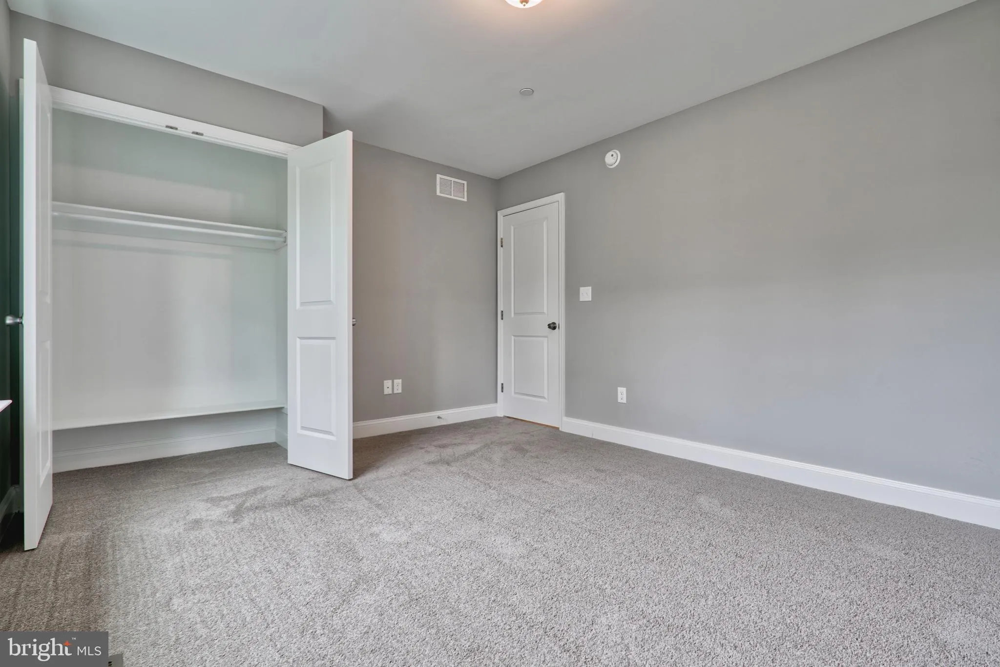 Baltimore, Maryland 21224, United States, 4 Bedrooms Bedrooms, ,3 BathroomsBathrooms,Residential,Coming Soon,194925