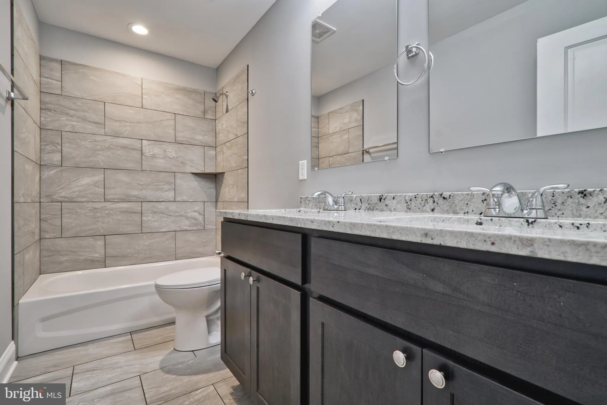 Baltimore, Maryland 21224, United States, 4 Bedrooms Bedrooms, ,3 BathroomsBathrooms,Residential,Coming Soon,194925