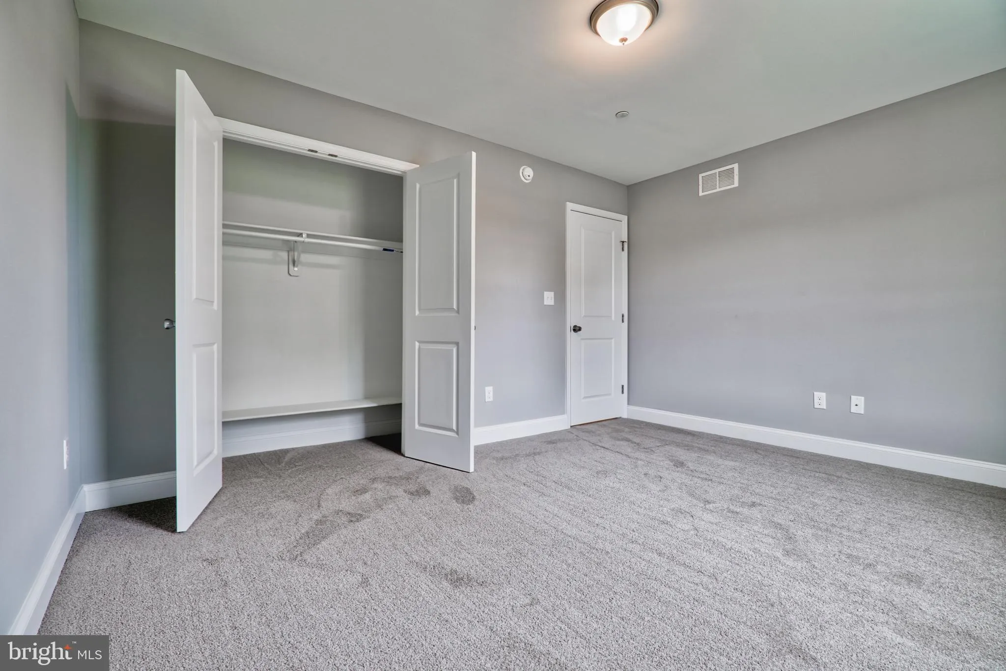 Baltimore, Maryland 21224, United States, 4 Bedrooms Bedrooms, ,3 BathroomsBathrooms,Residential,Coming Soon,194925