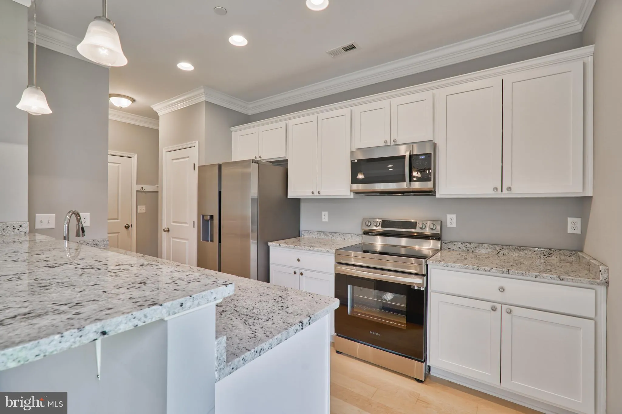 Baltimore, Maryland 21224, United States, 4 Bedrooms Bedrooms, ,3 BathroomsBathrooms,Residential,Coming Soon,194925