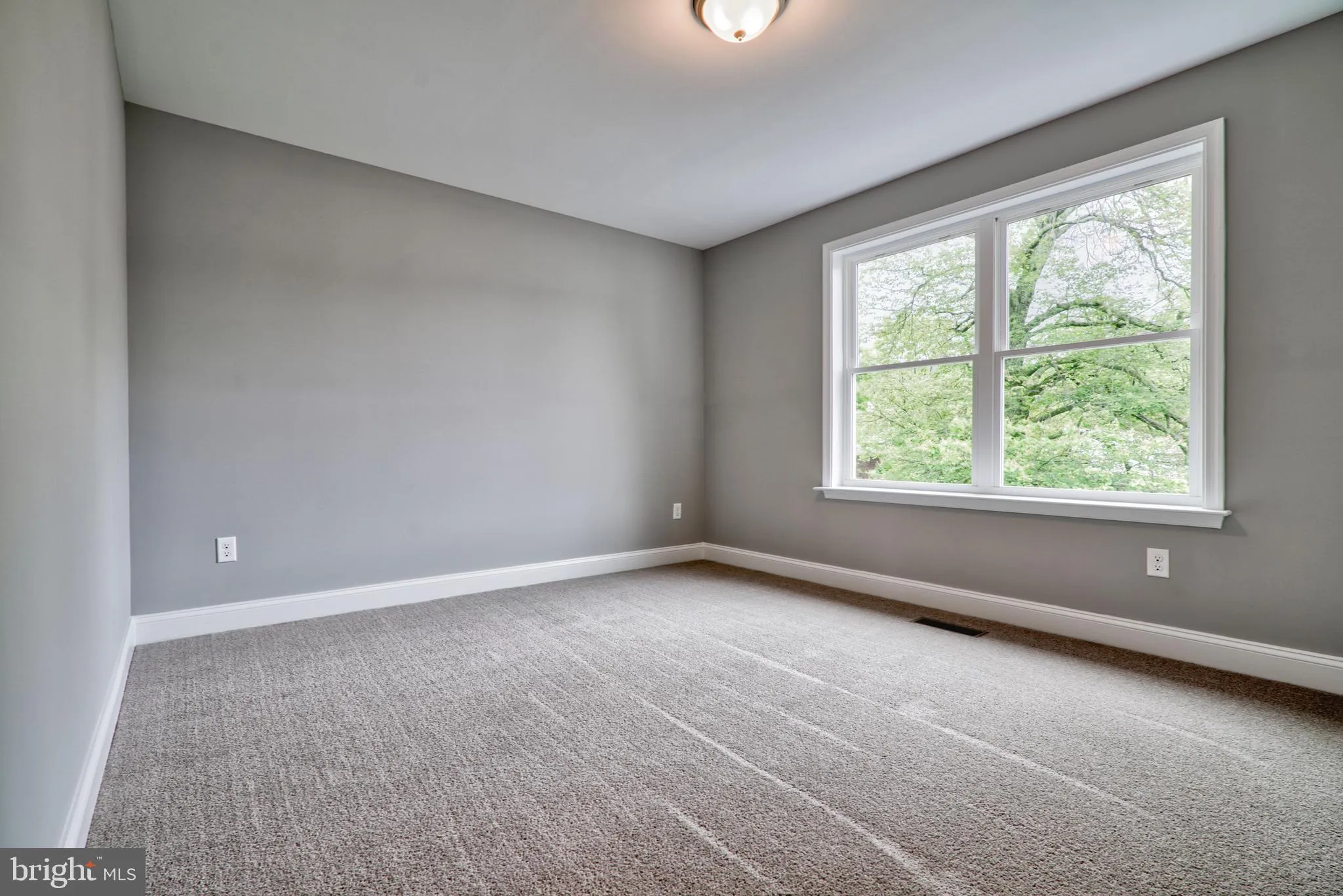 Baltimore, Maryland 21224, United States, 4 Bedrooms Bedrooms, ,3 BathroomsBathrooms,Residential,Coming Soon,194925